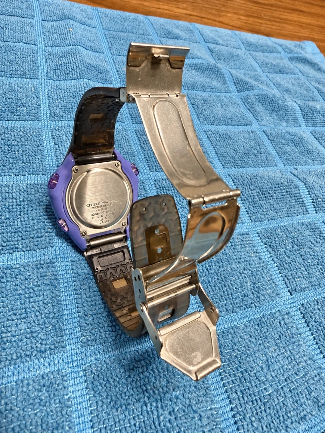 CITIZEN 1481010 INDEPENDENT DIGITAL WATCH - photo 5