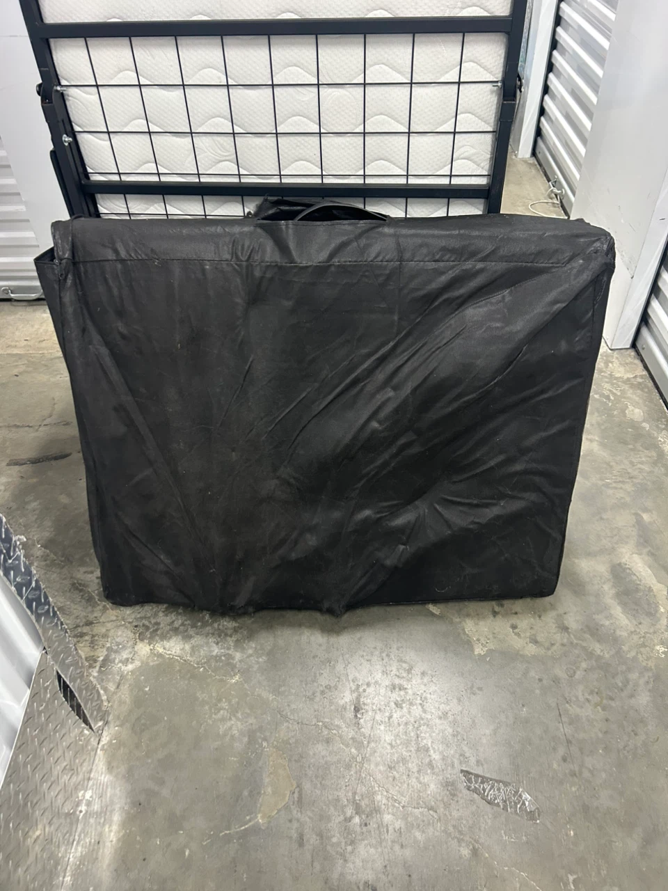 Portable Massage Table with Carrying Case - photo 2