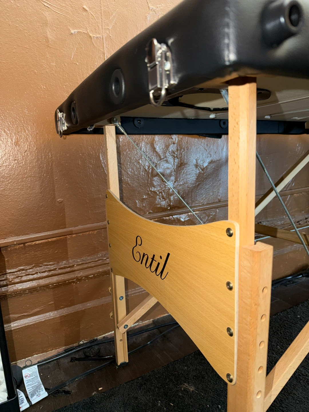 Entil Portable Massage Table