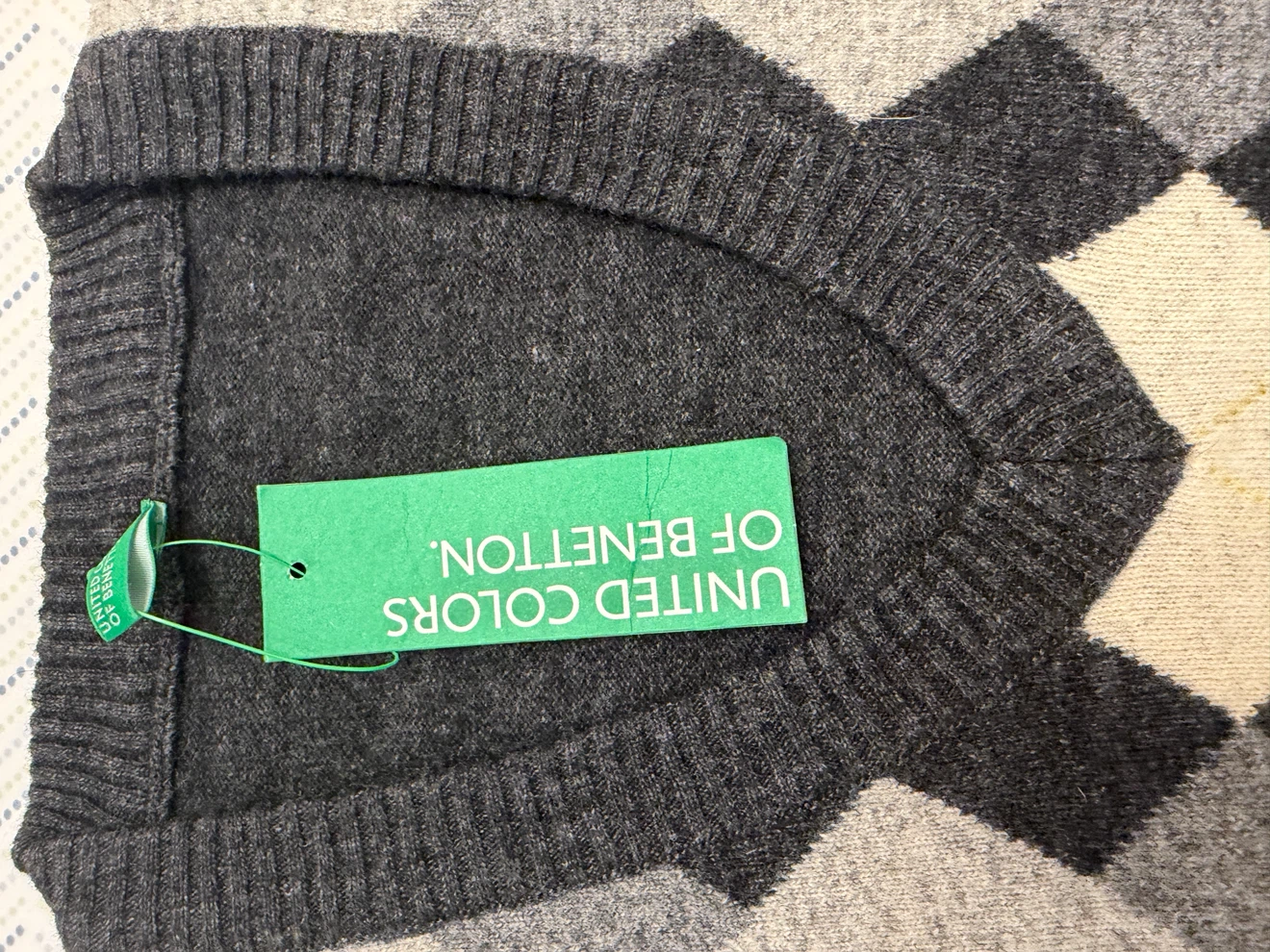 United Colors of Benetton Argyle Sweater - photo 2