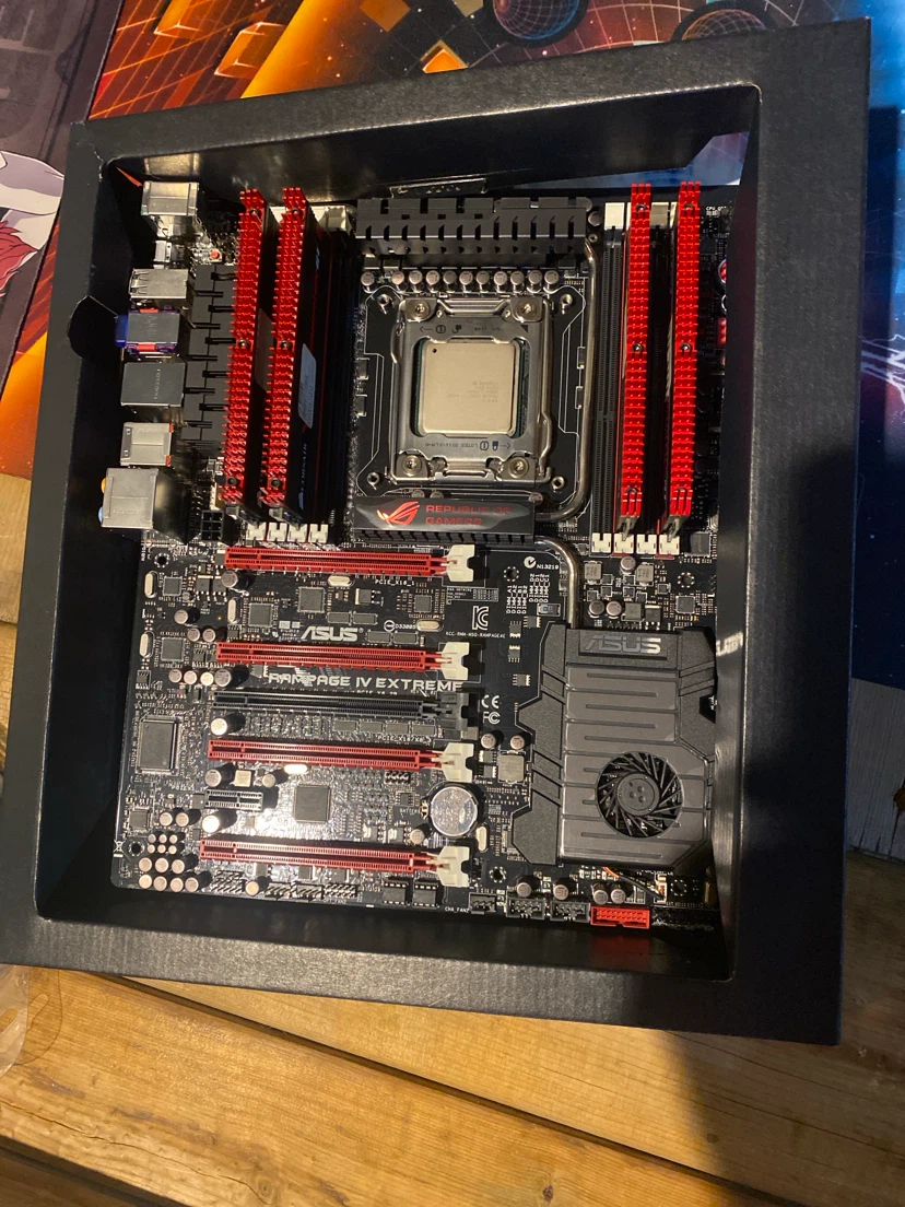 ASUS Rampage IV Extreme Motherboard