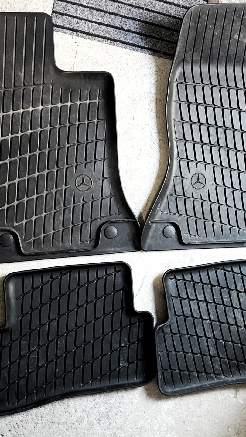 Mercedes-Benz Rubber Floor Mats