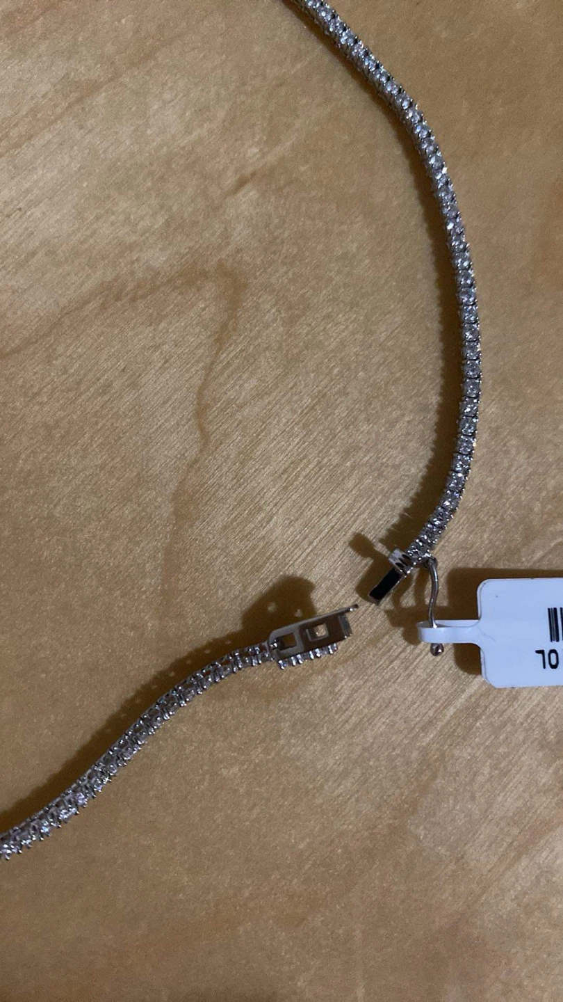 14KT 5.10ct Diamond Tennis Necklace. Barely used. - photo 2