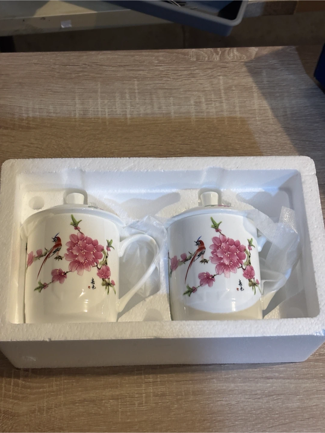Set of Two Floral Ceramic Mugs with Lids