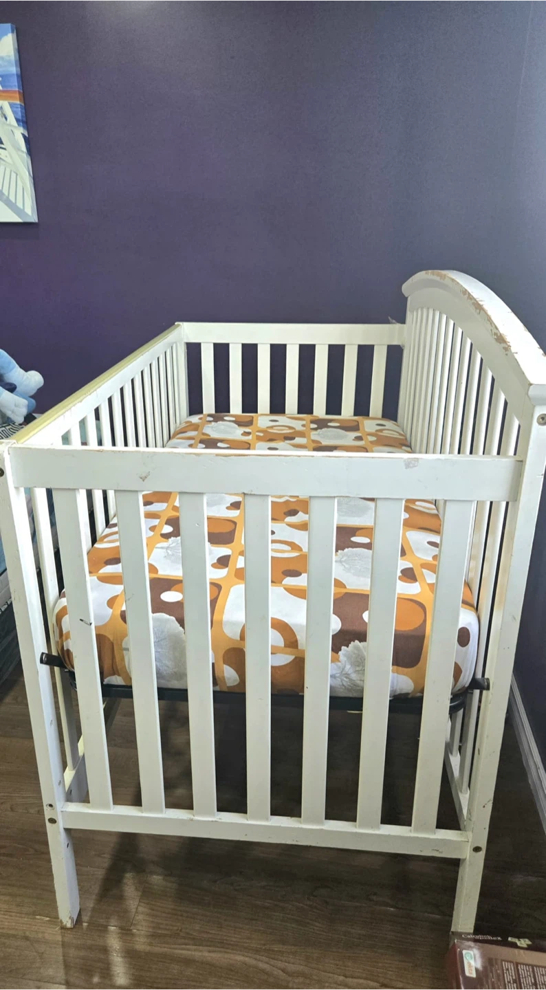 Crib - photo 3