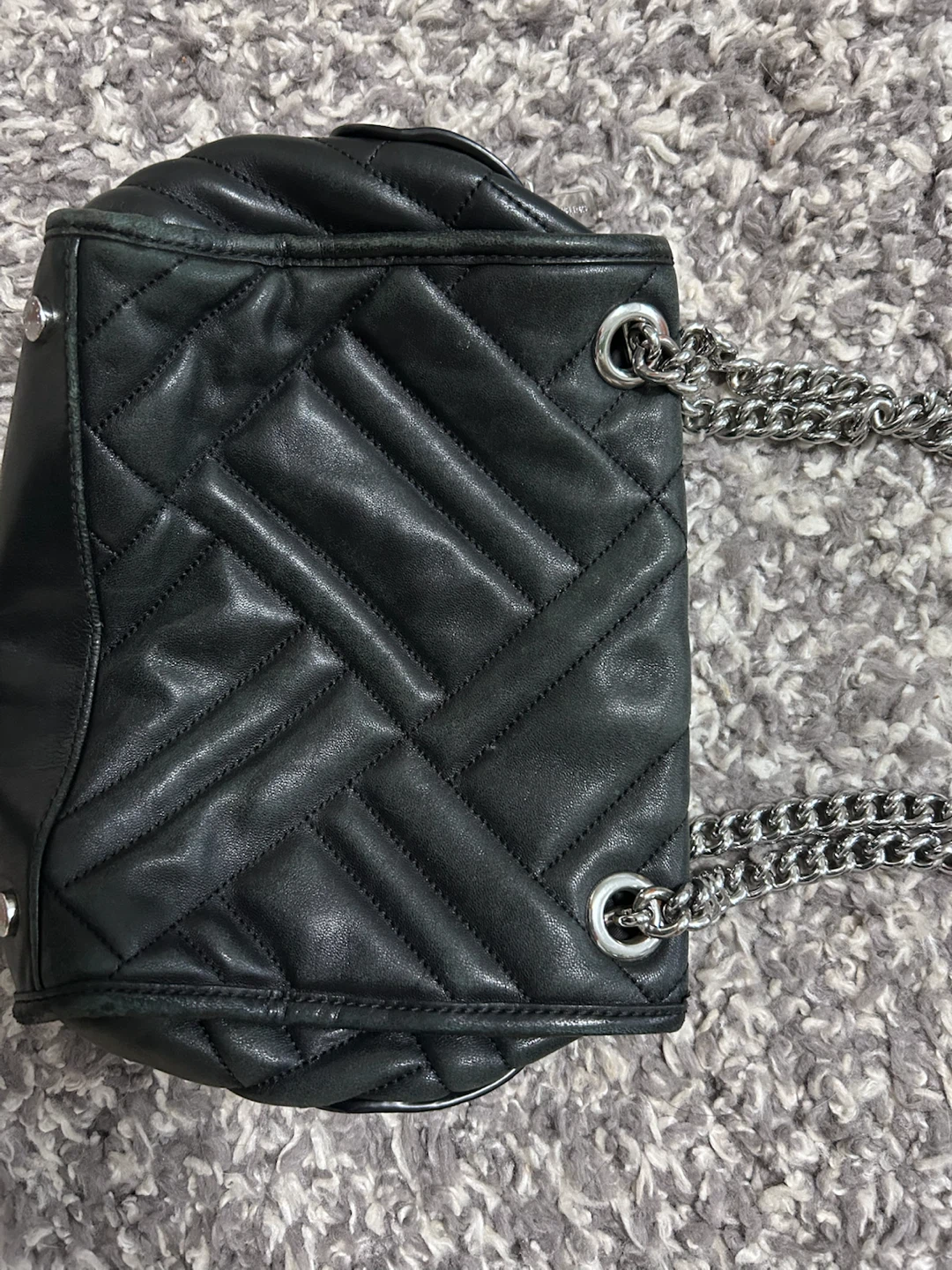 Authentic Michael Kors Quilted Black Shoulder Bag - photo 2