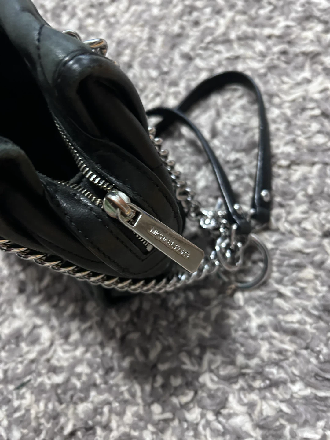 Authentic Michael Kors Quilted Black Shoulder Bag - photo 4
