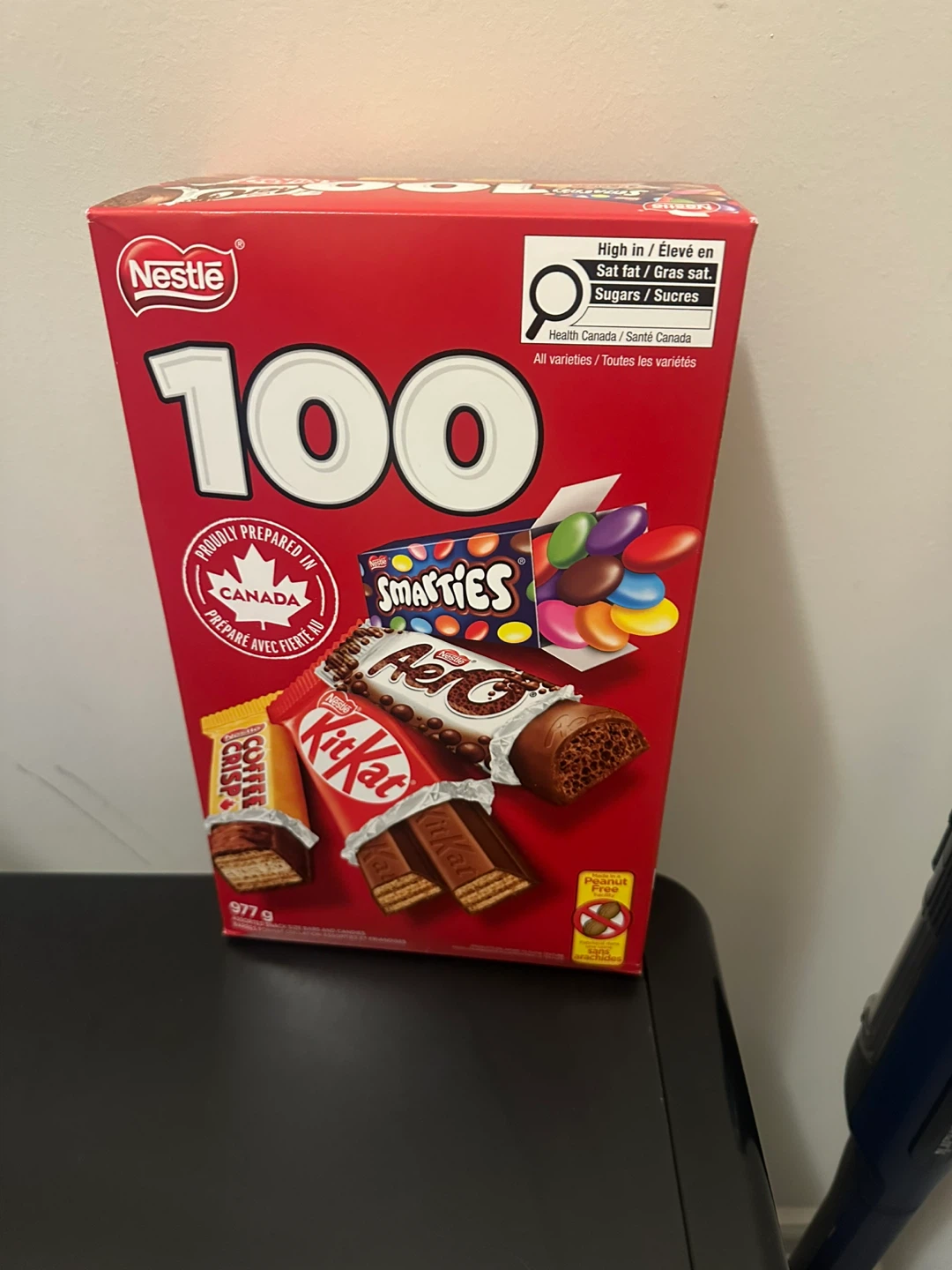 Nestlé Assorted Snack Size Bars and Candies 100 Count - photo 2