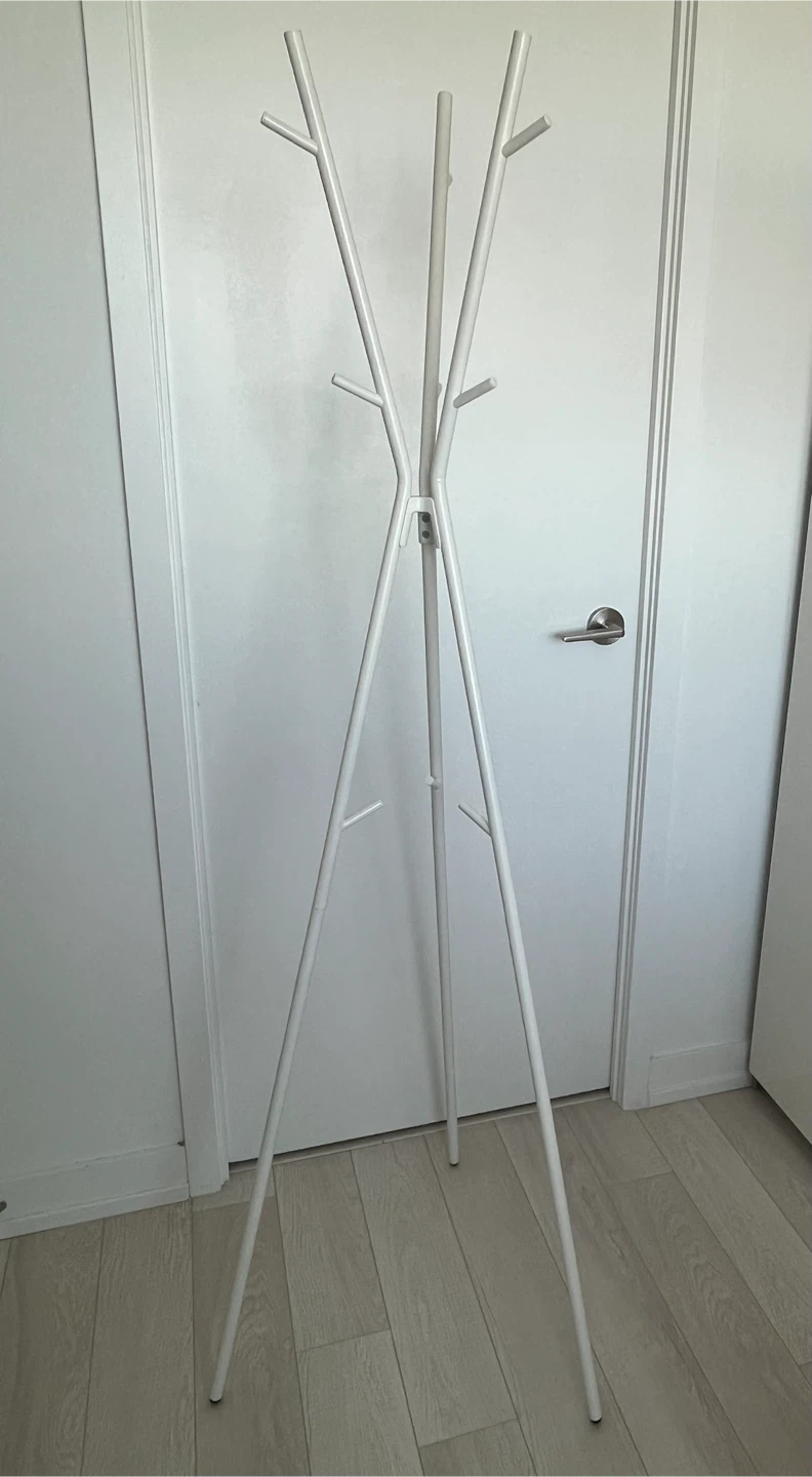 IKEA EKRAR white hat and coat stand