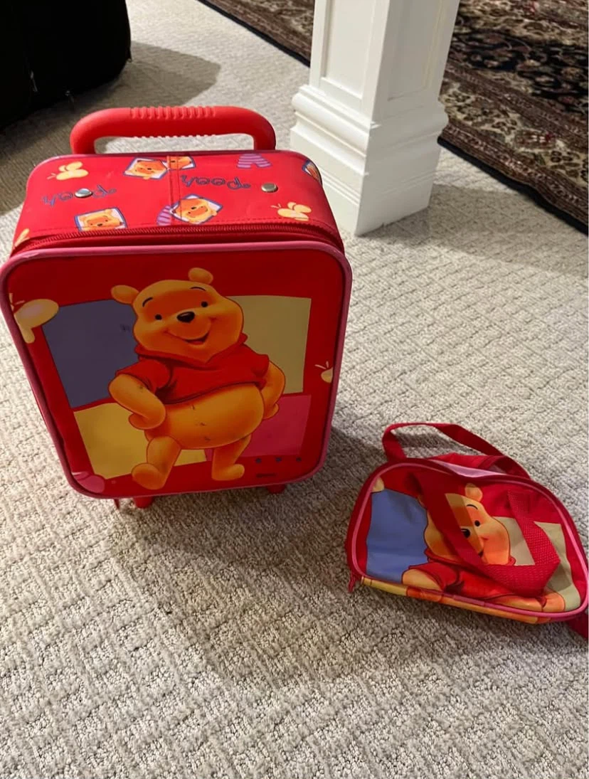Winnie the Pooh Kids Luggage Set - photo 2