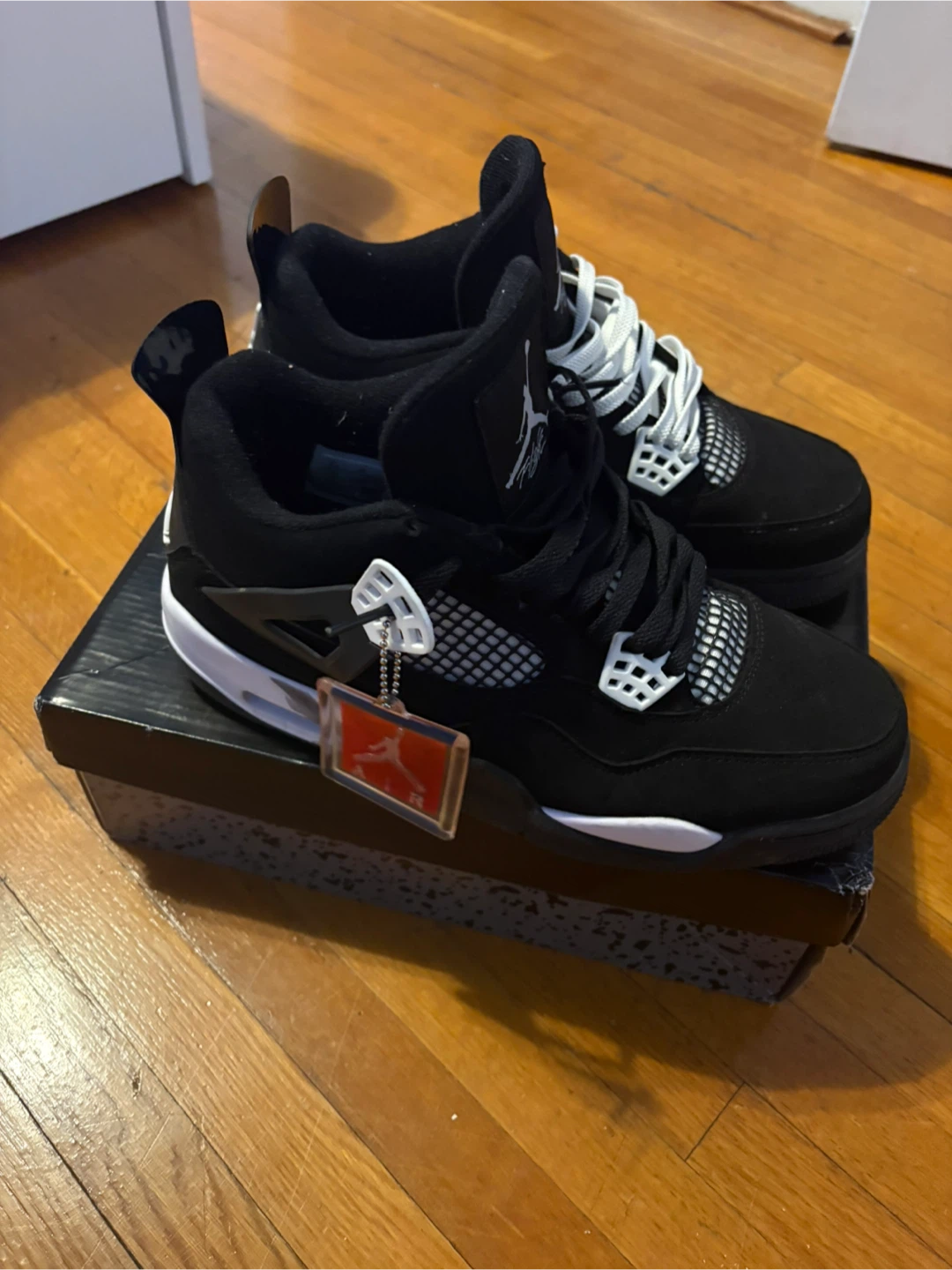 Air Jordan 4 Retro Black/White Shoes - photo 2