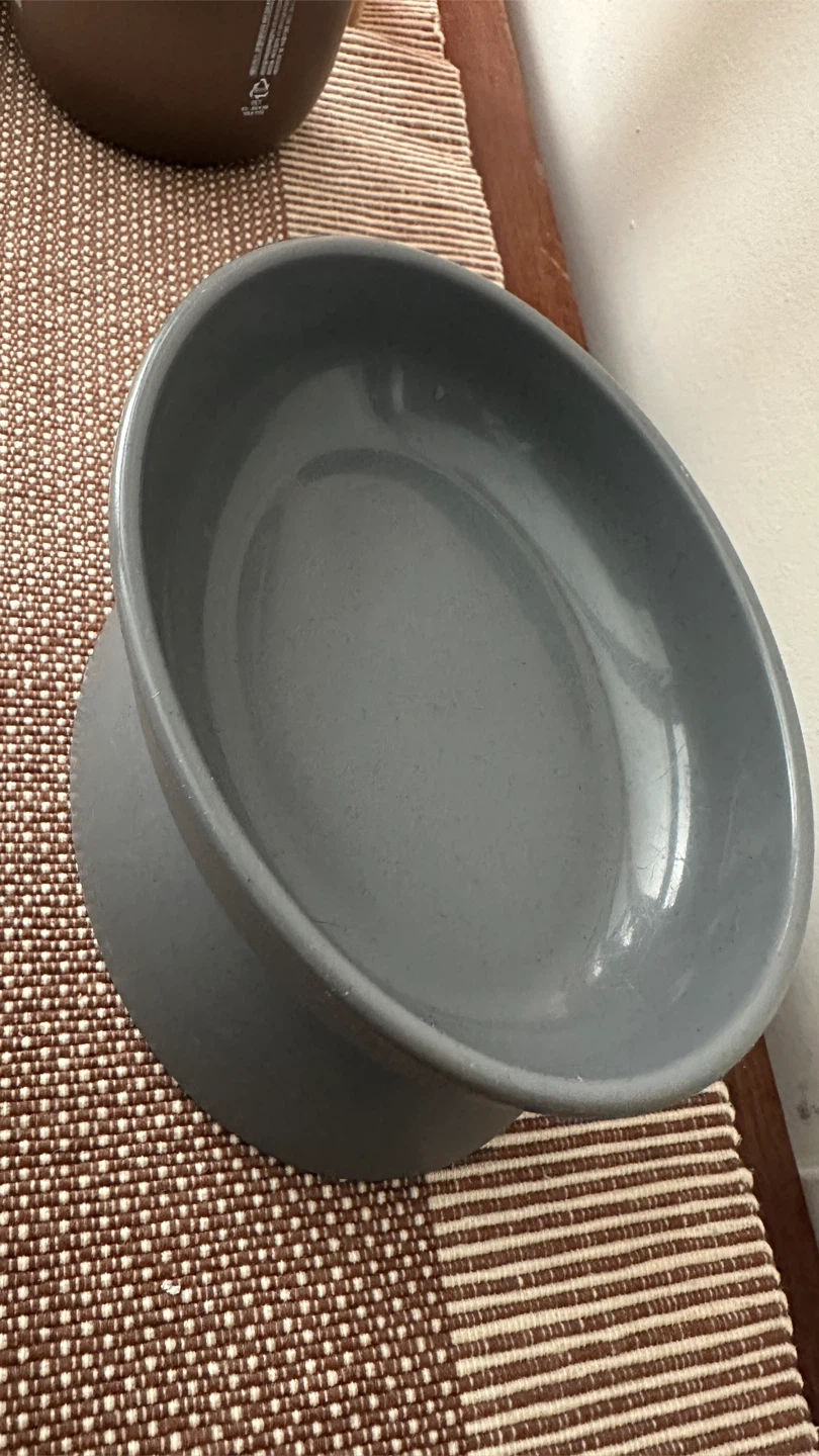 Set of Two Elevated Pet Bowls - photo 4
