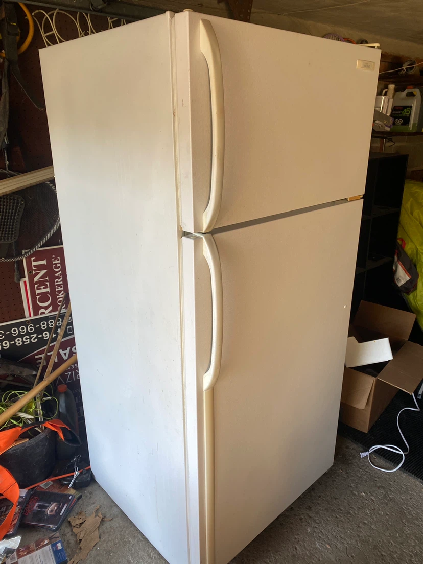 Fridge - photo 2