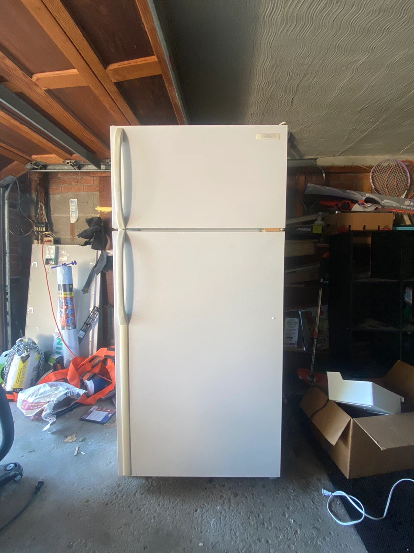 Fridge - photo 3