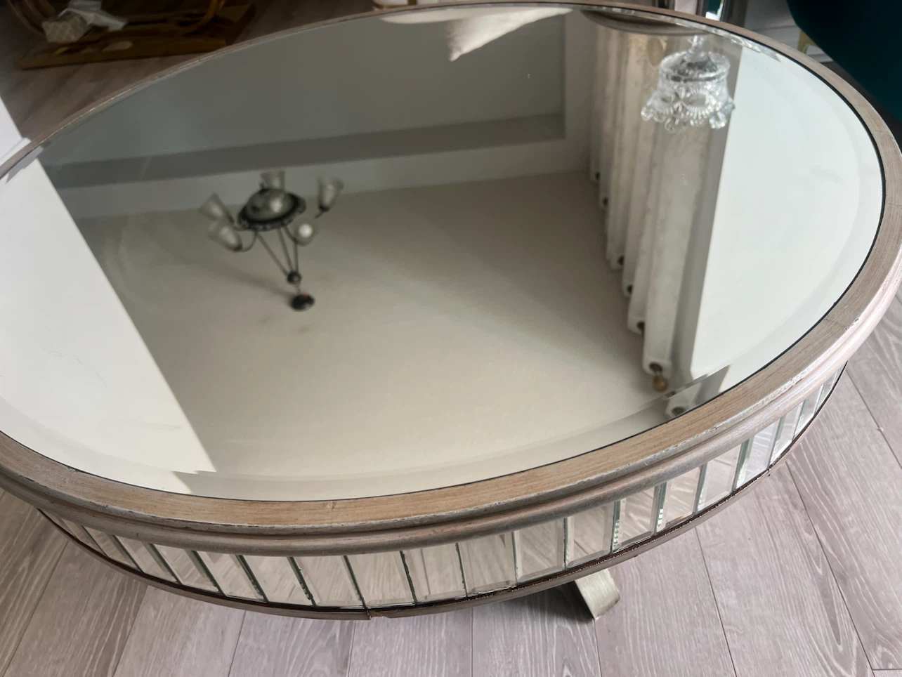 Mirrored Round Coffee Table - photo 5
