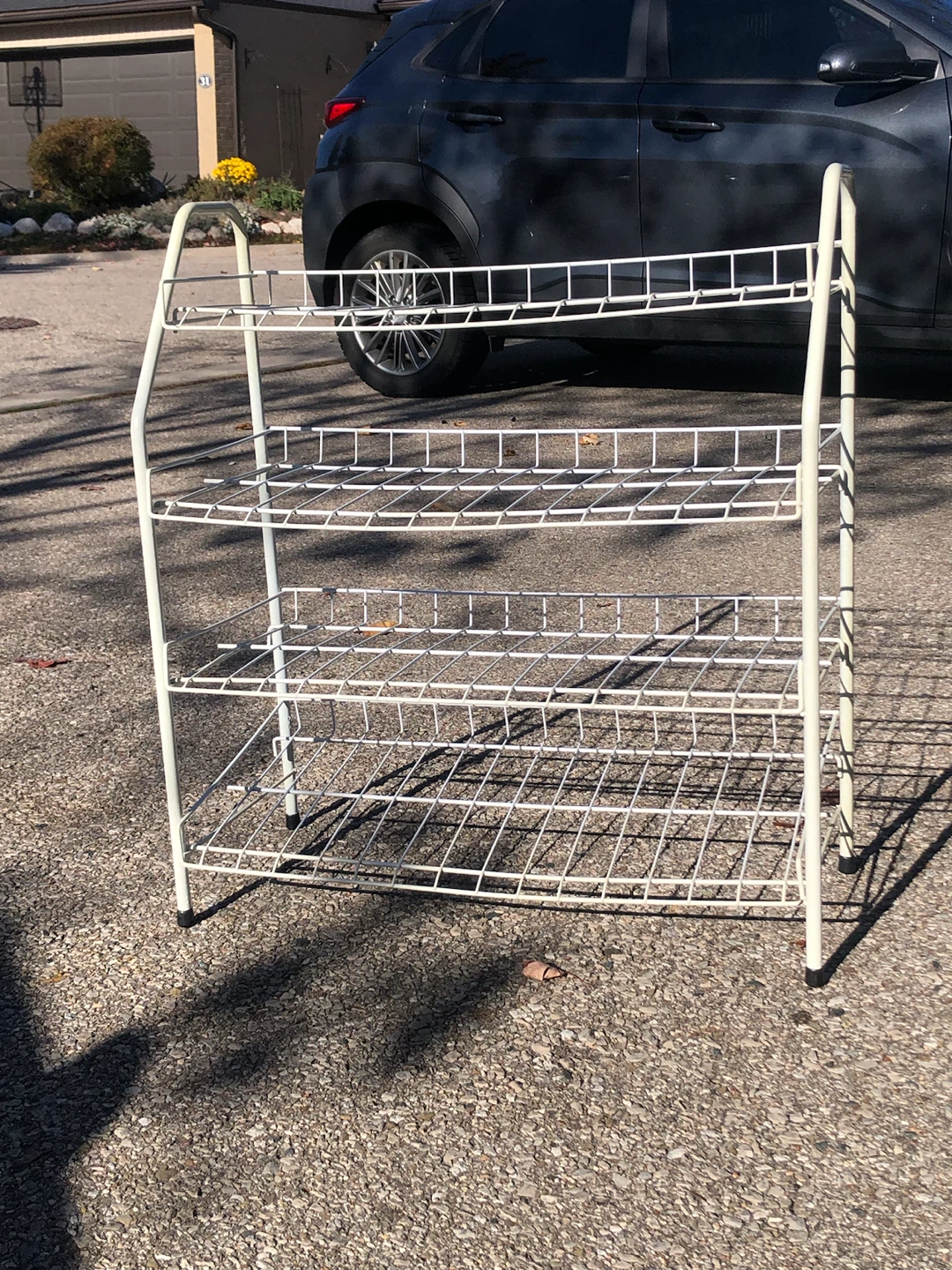 Shoes rack