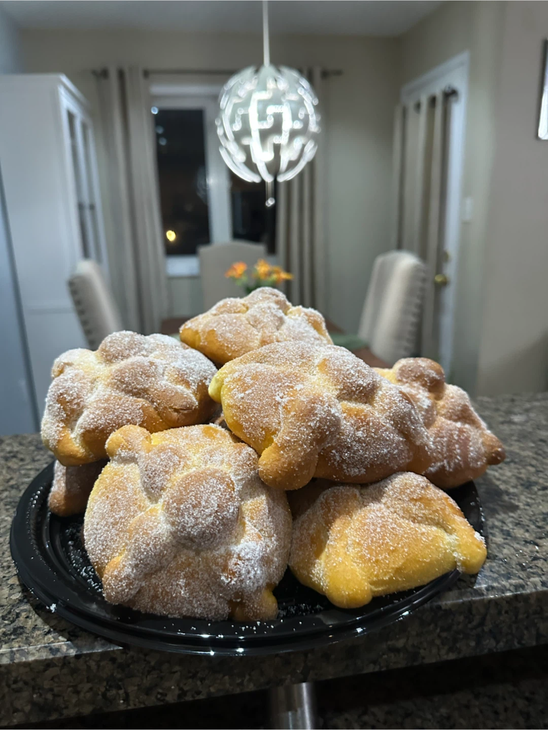 Fresh Pan de Muerto