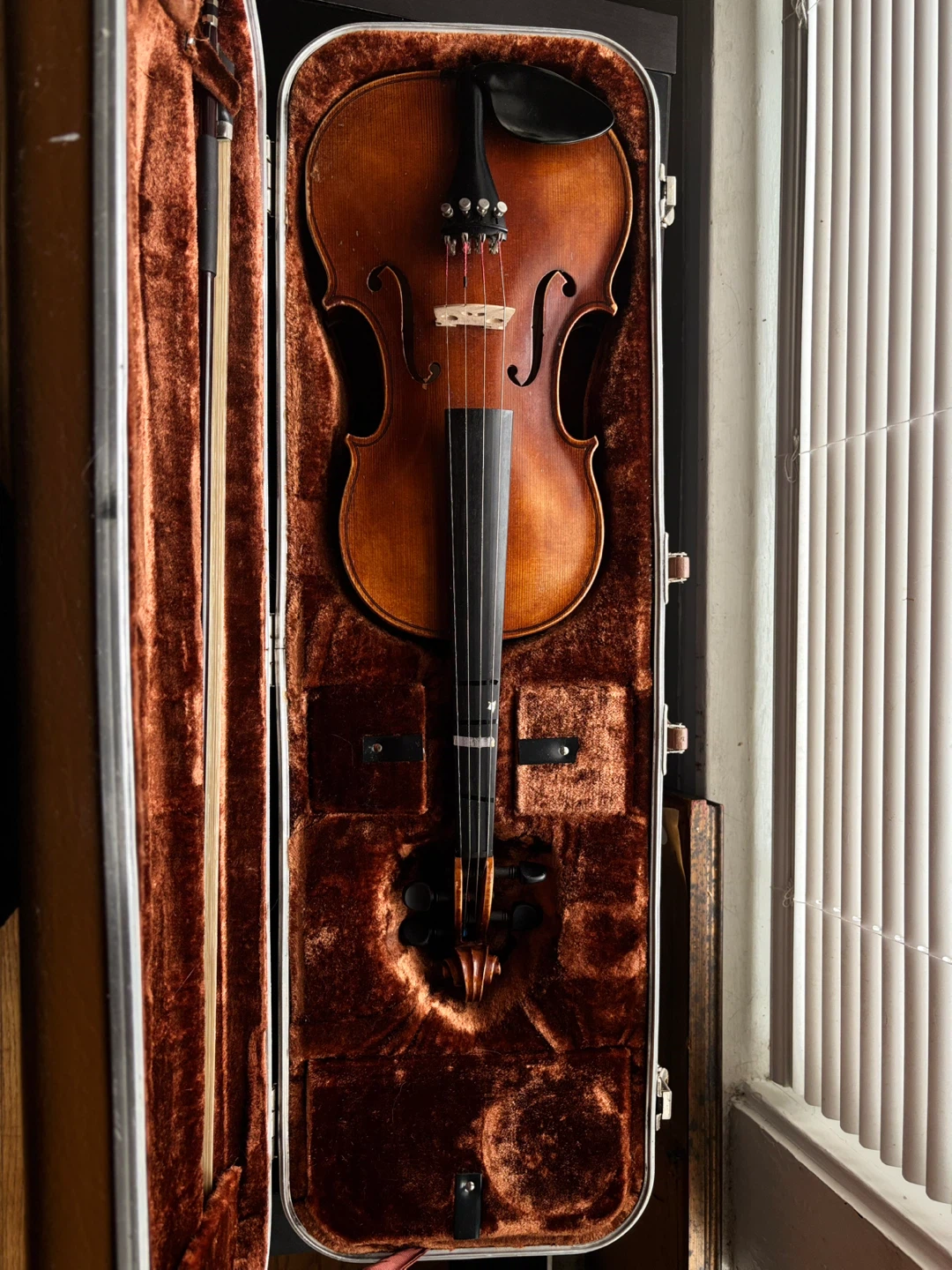Acoustic Violin with Hard Case and Rosin - photo 2