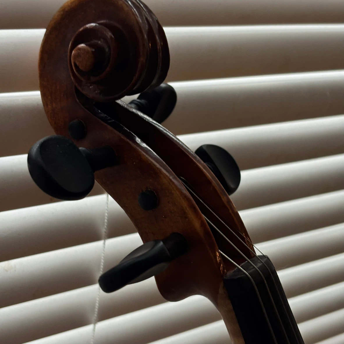 Acoustic Violin with Hard Case and Rosin - photo 4