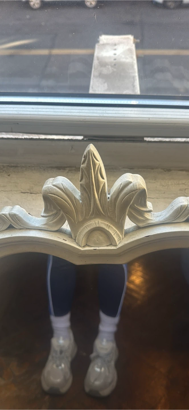 Vintage Ornate Off-White Wall Mirror - photo 2
