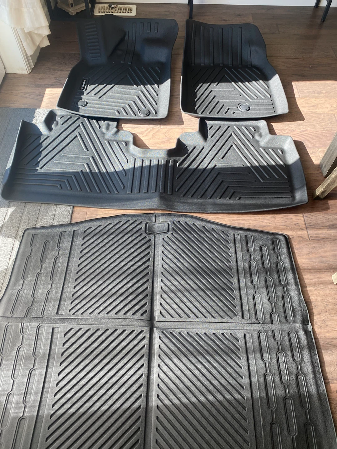 Floor Mats fit grand Cherokee