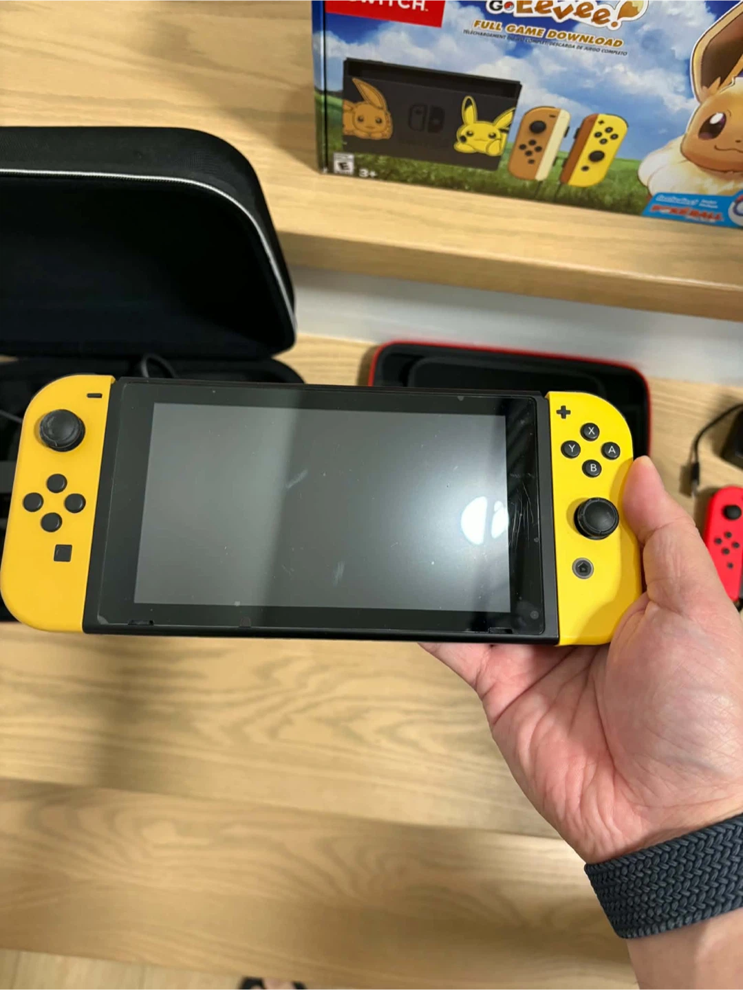 Full set Nintendo Switch Lets Go Pikachu Pokemon limited edition - photo 3