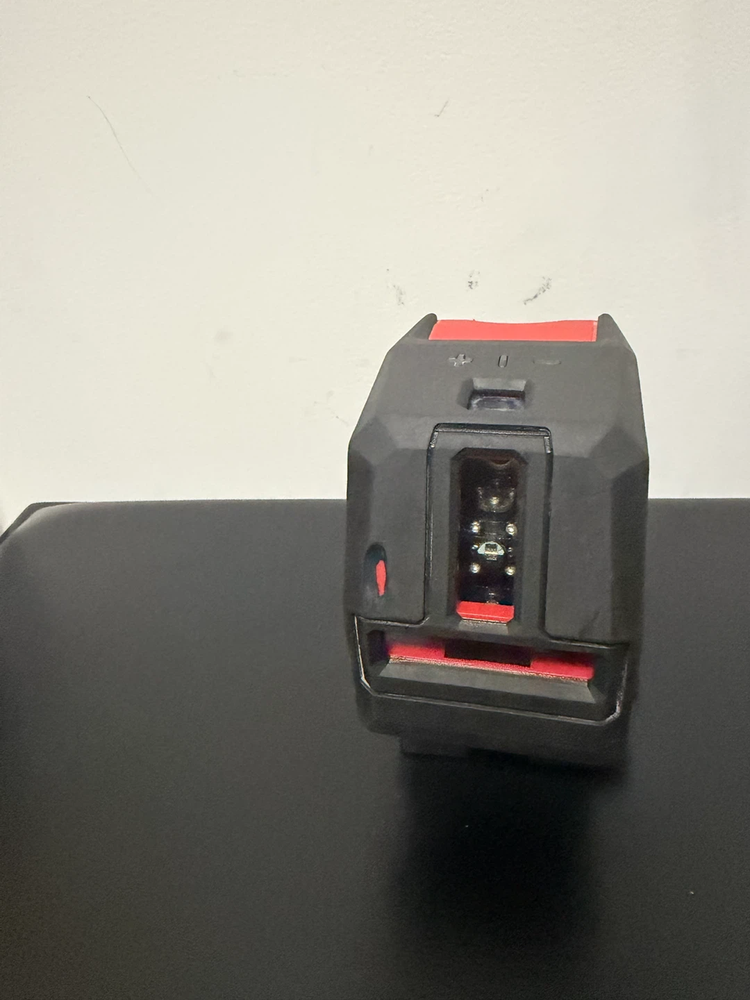 Milwaukee M12 Cross Line & Plumb Points Laser - photo 3