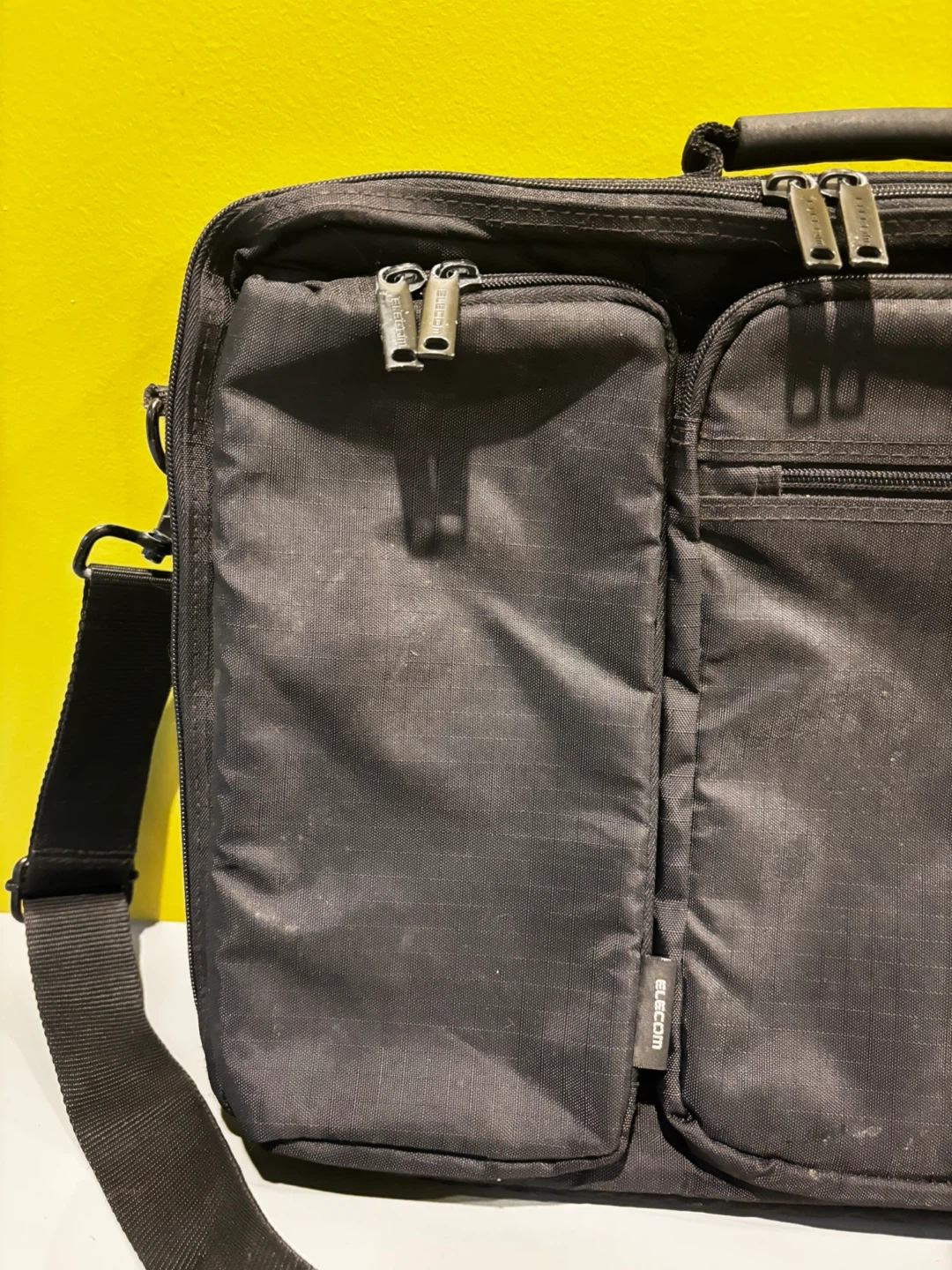Elecom Black Laptop Briefcase - photo 2