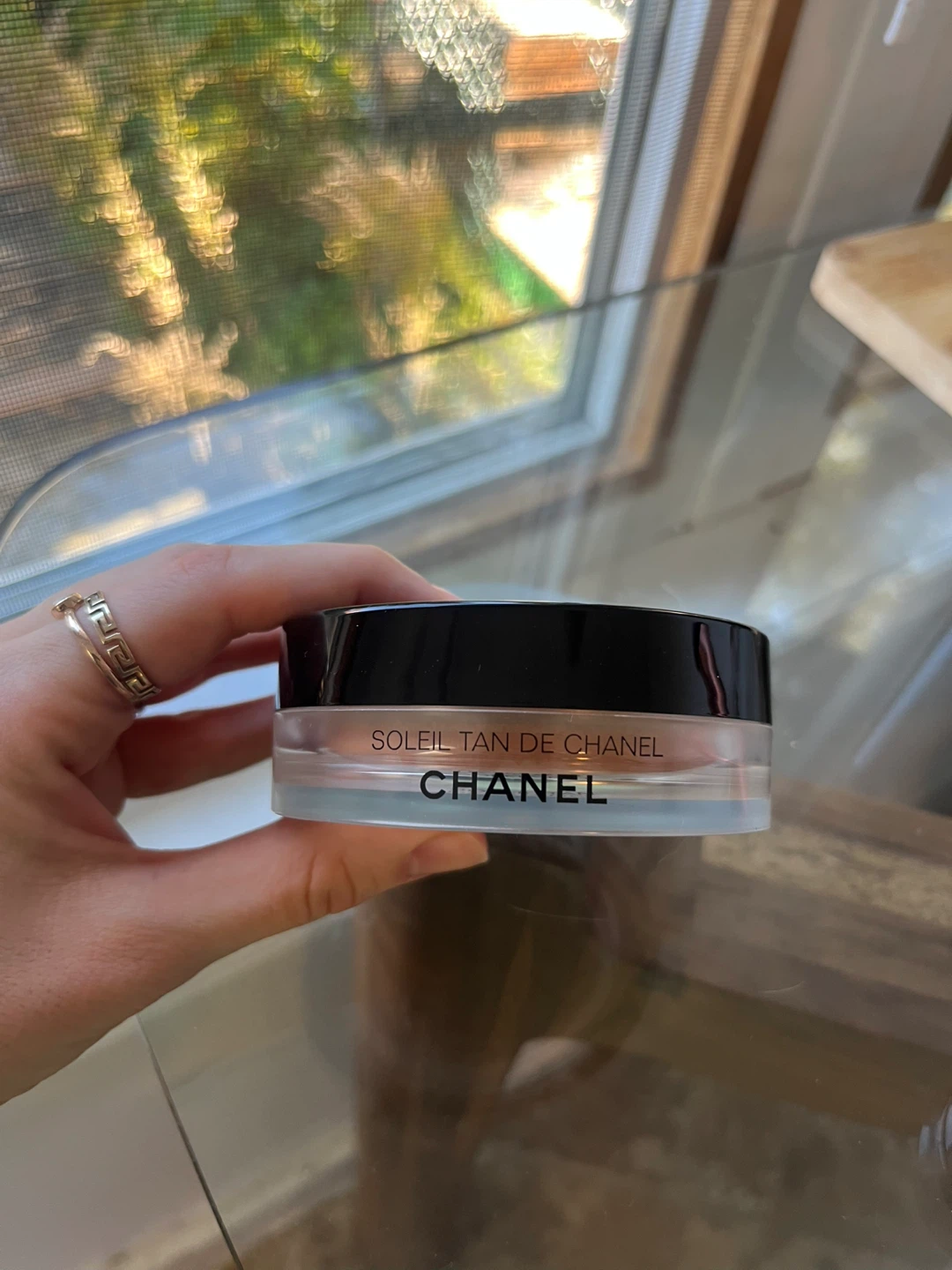 Chanel Soleil Tan de Chanel Bronzing Makeup Base - photo 2