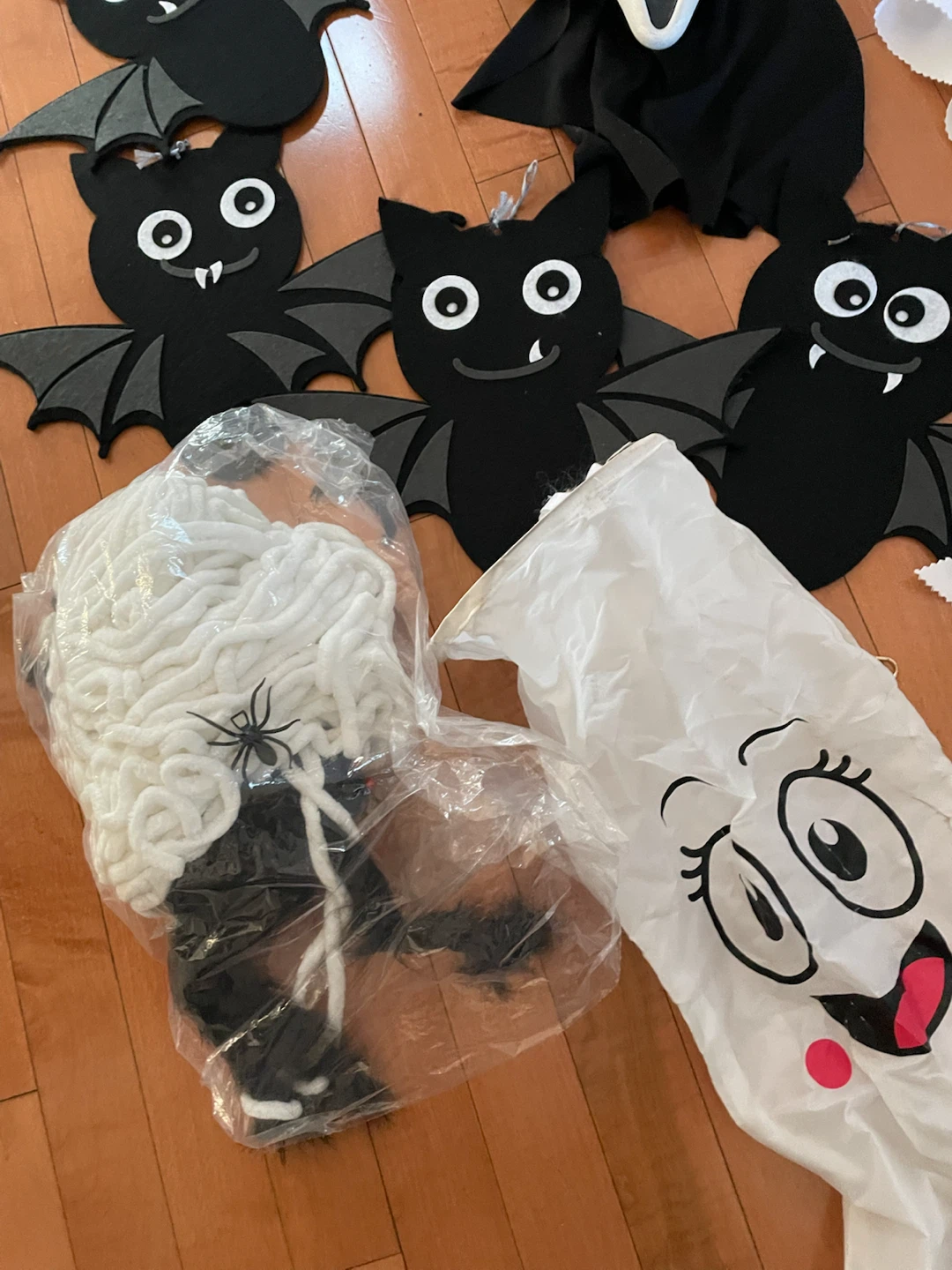 Halloween Stuff - photo 2