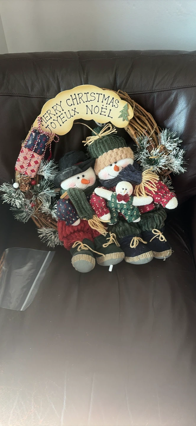 Christmas Snowman Family Wreath
