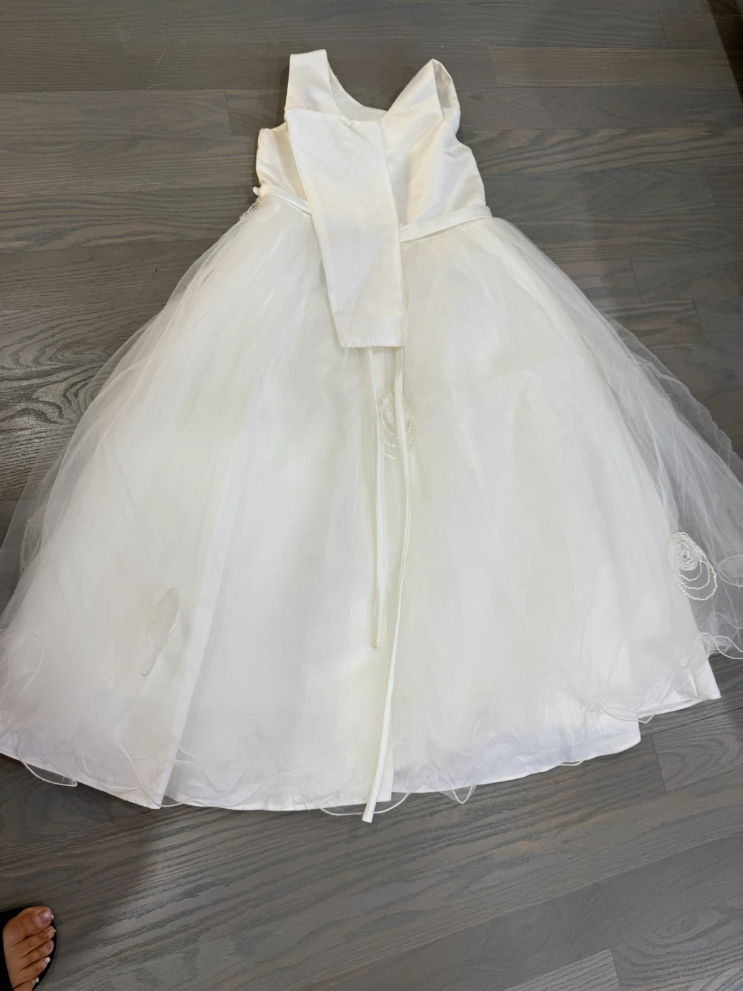 Fiona & Co White Formal Dress - photo 4