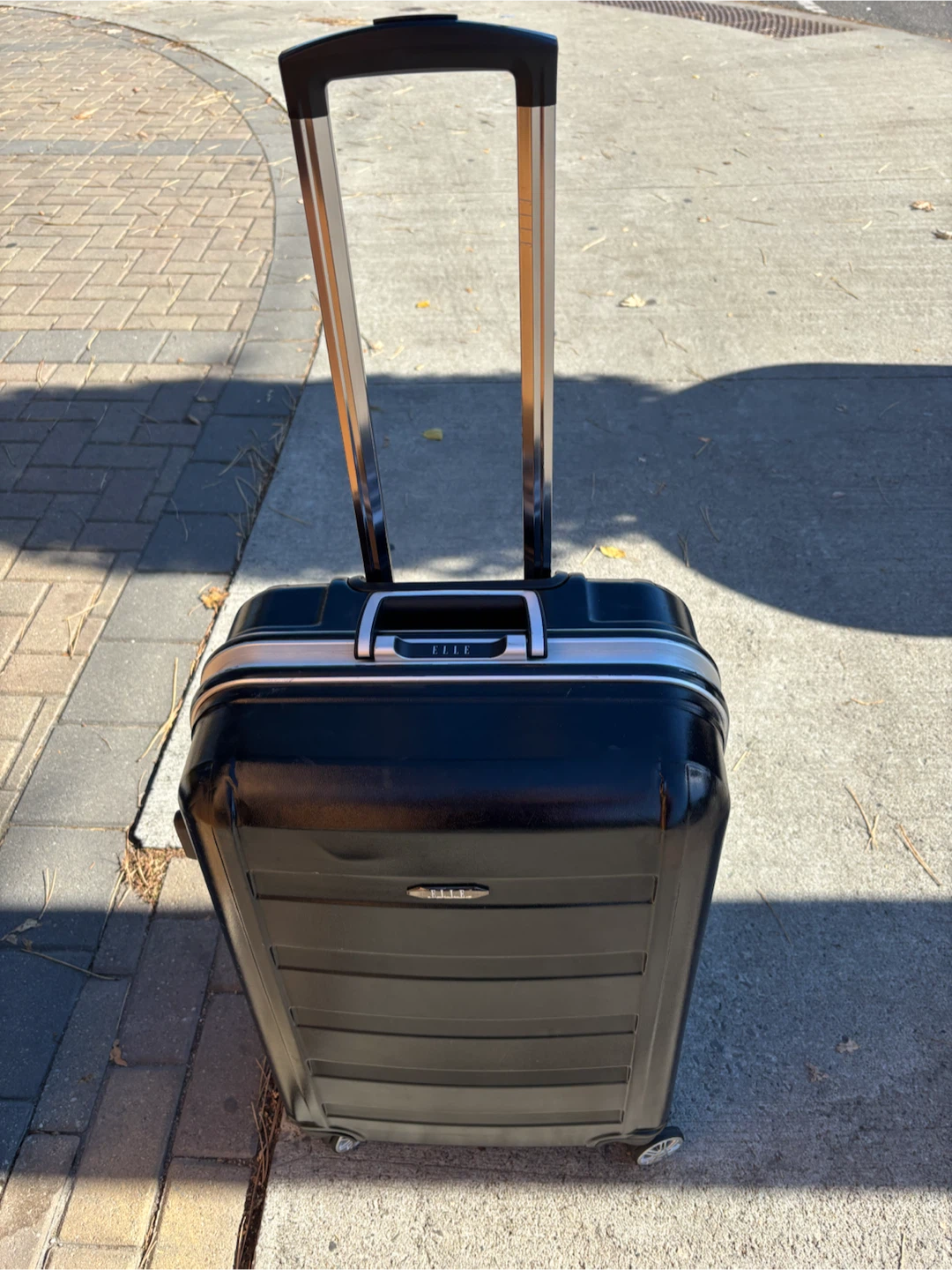 Medium Elle Black Hardside Carry-On Luggage - photo 3