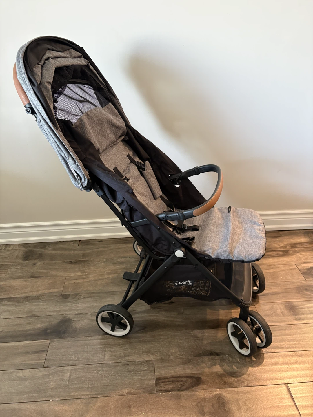 Evenflo Gold Otto Stroller - photo 2