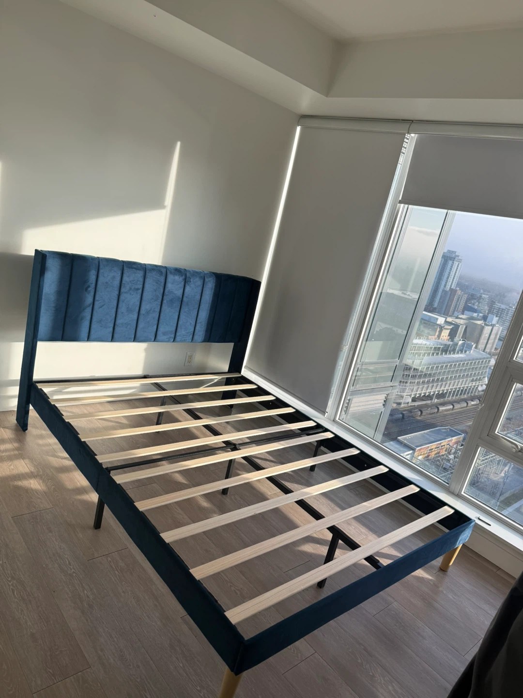 Bed frame and bed - photo 2