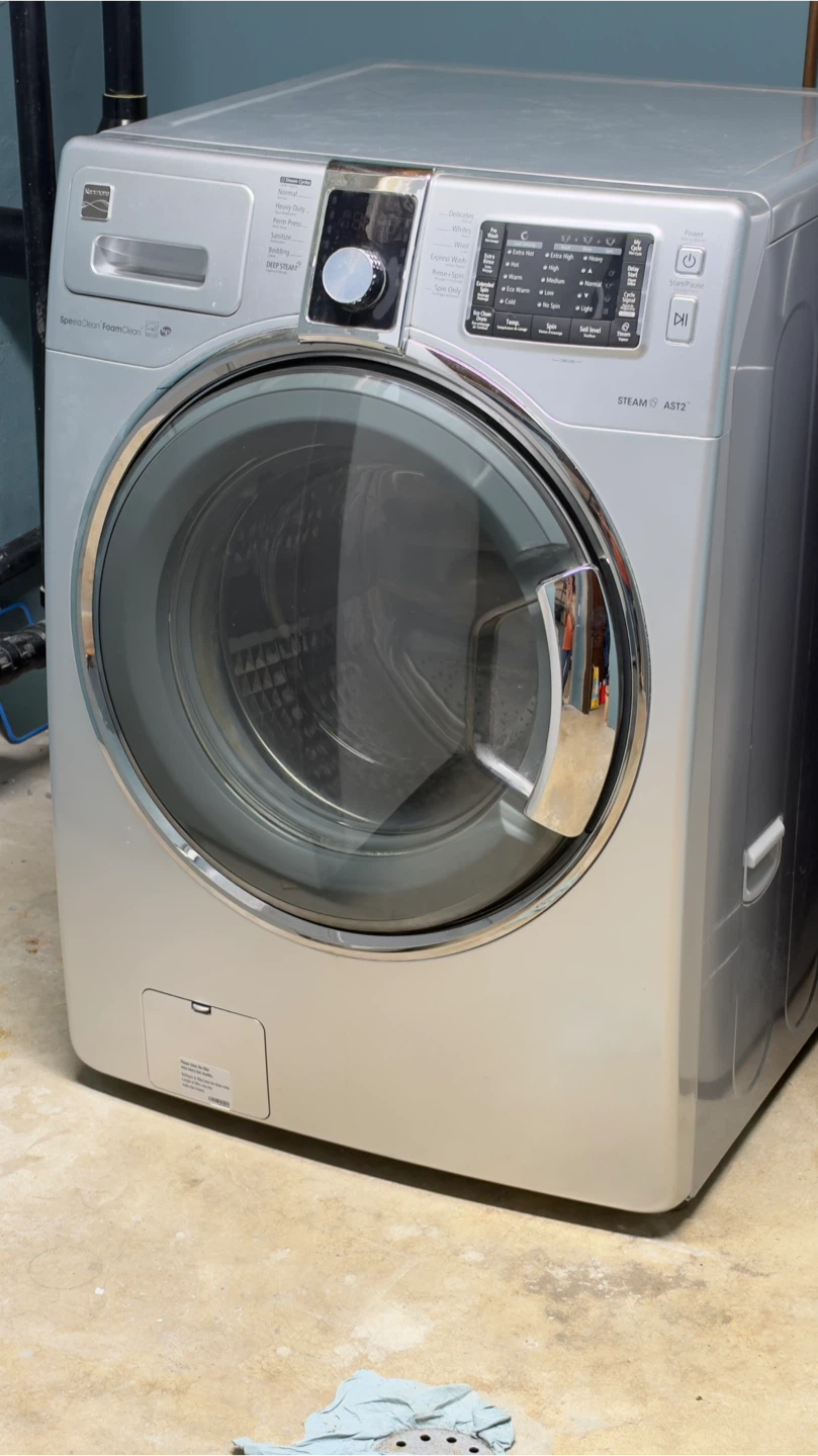Kenmore Fron-Load washer and Matching Dryer made by Samsung