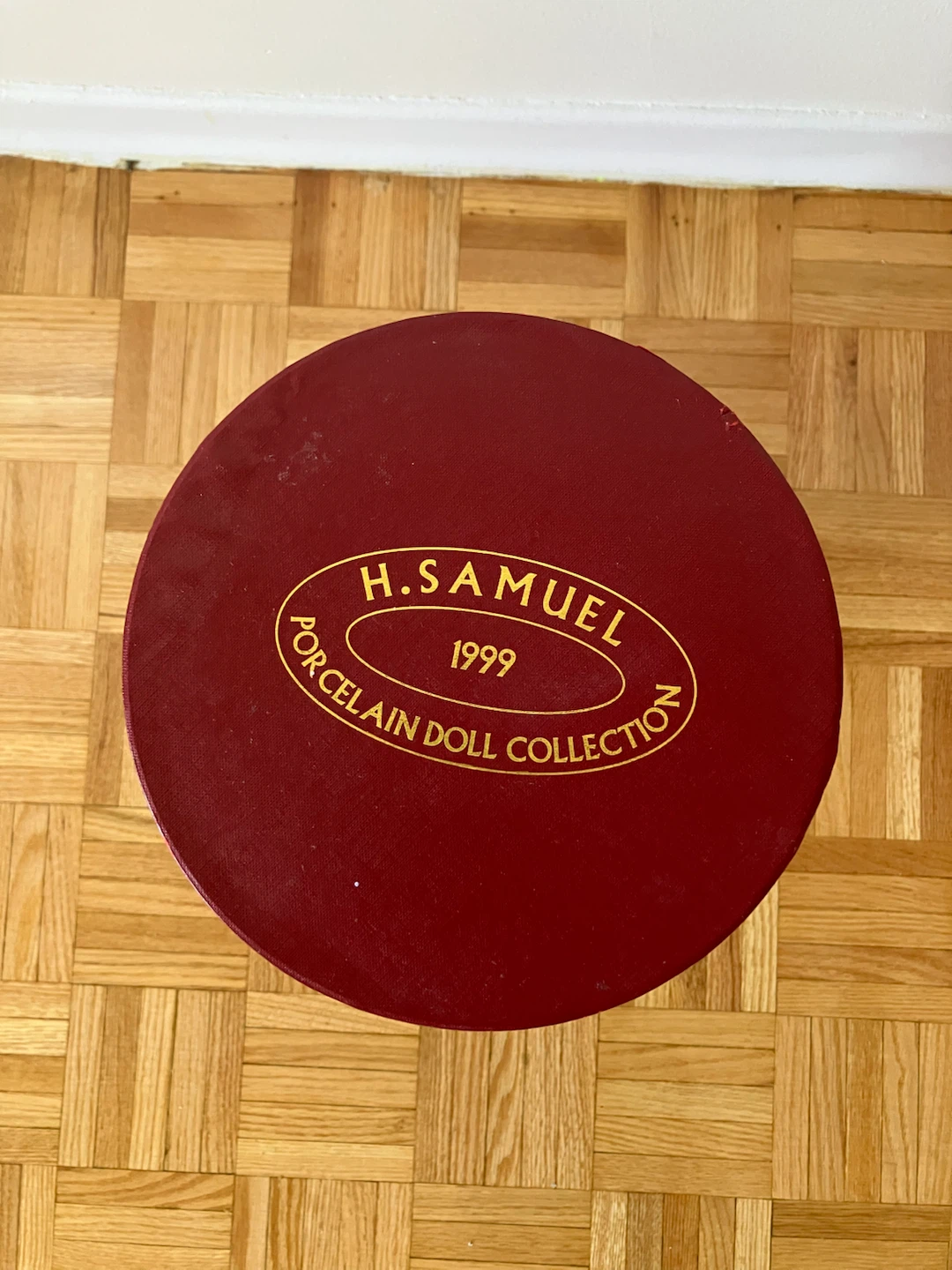 H. Samuel 1999 Porcelain Doll Collection