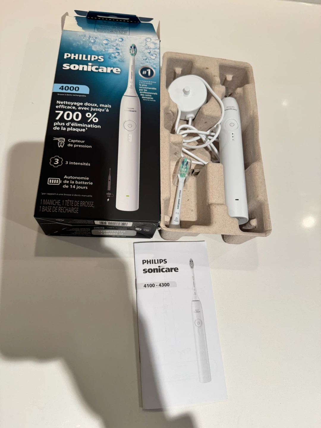 Philips Sonicare 4000 Rechargeable Toothbrush - photo 2