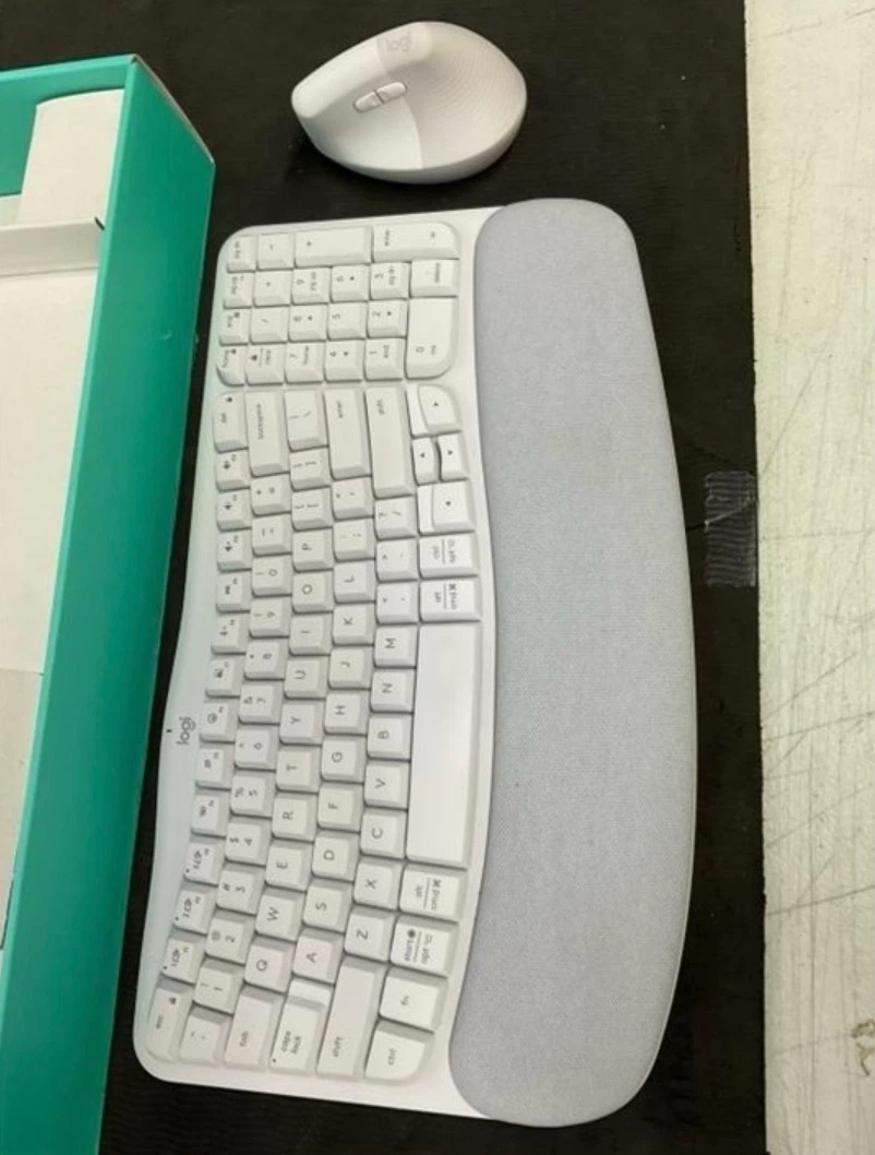 LOGITECH WAVE KEYS & LIFT MOUSE COMBO WHITE