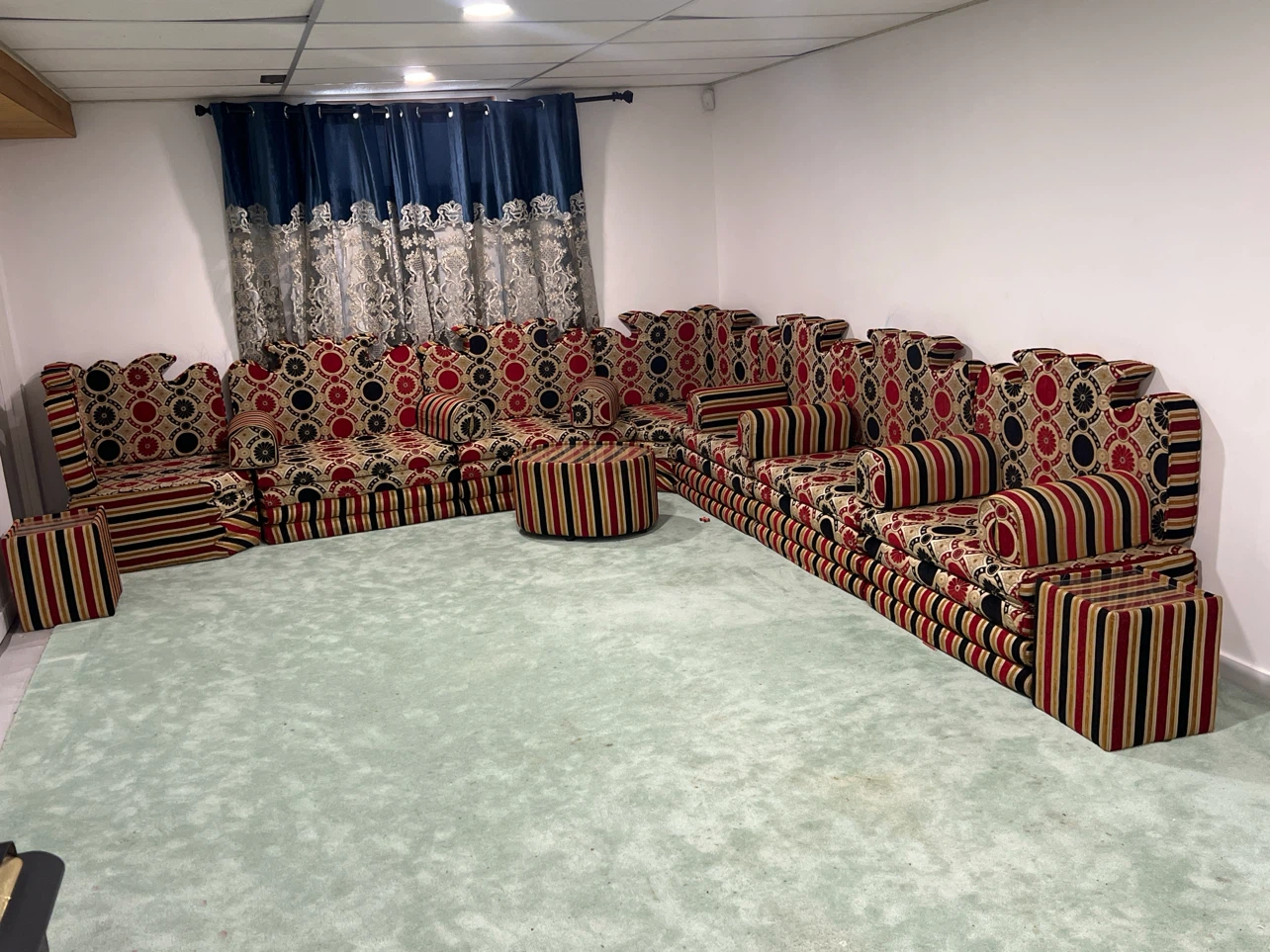 Middle Eastern Style Floor Seating Set - photo 2