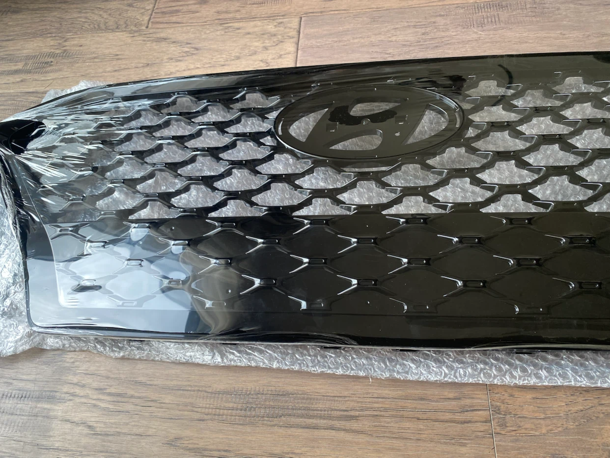 Hyundai Gloss Black Front Grille - photo 3