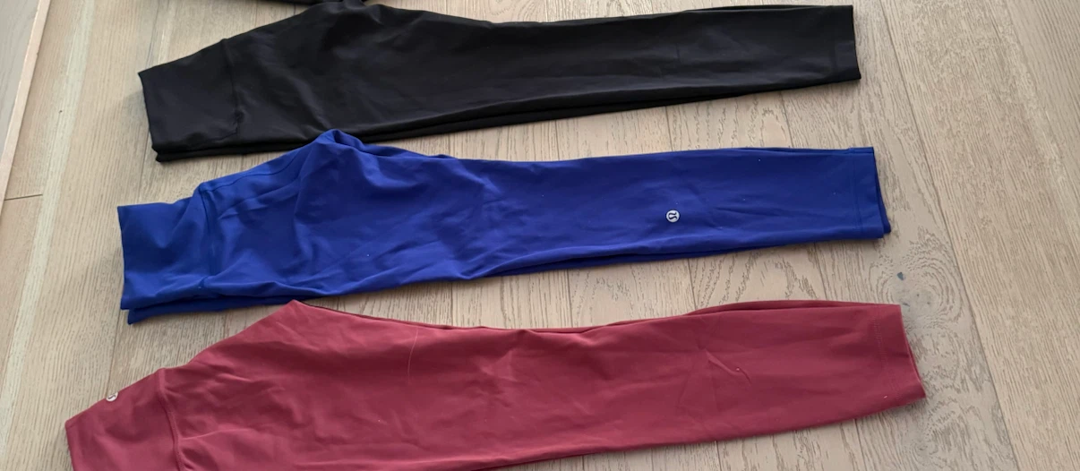 Lululemon wunder train leggings - size 4 $80 each - photo 2