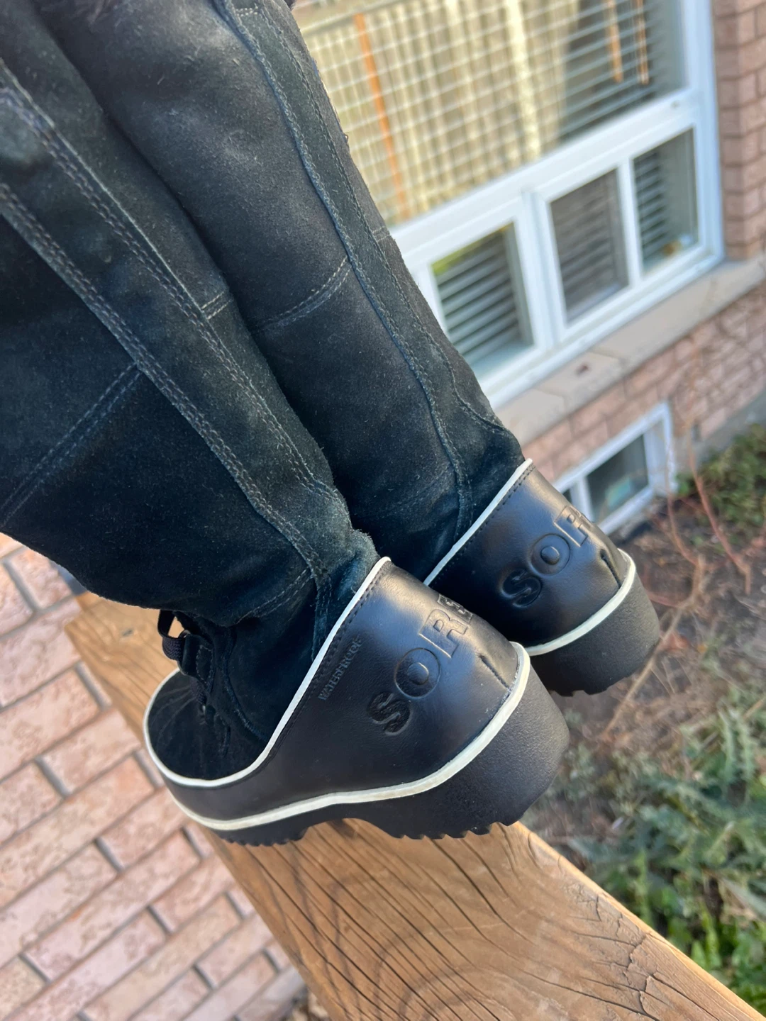 Sorel Women's Winter Boots - size 9.5 - photo 3