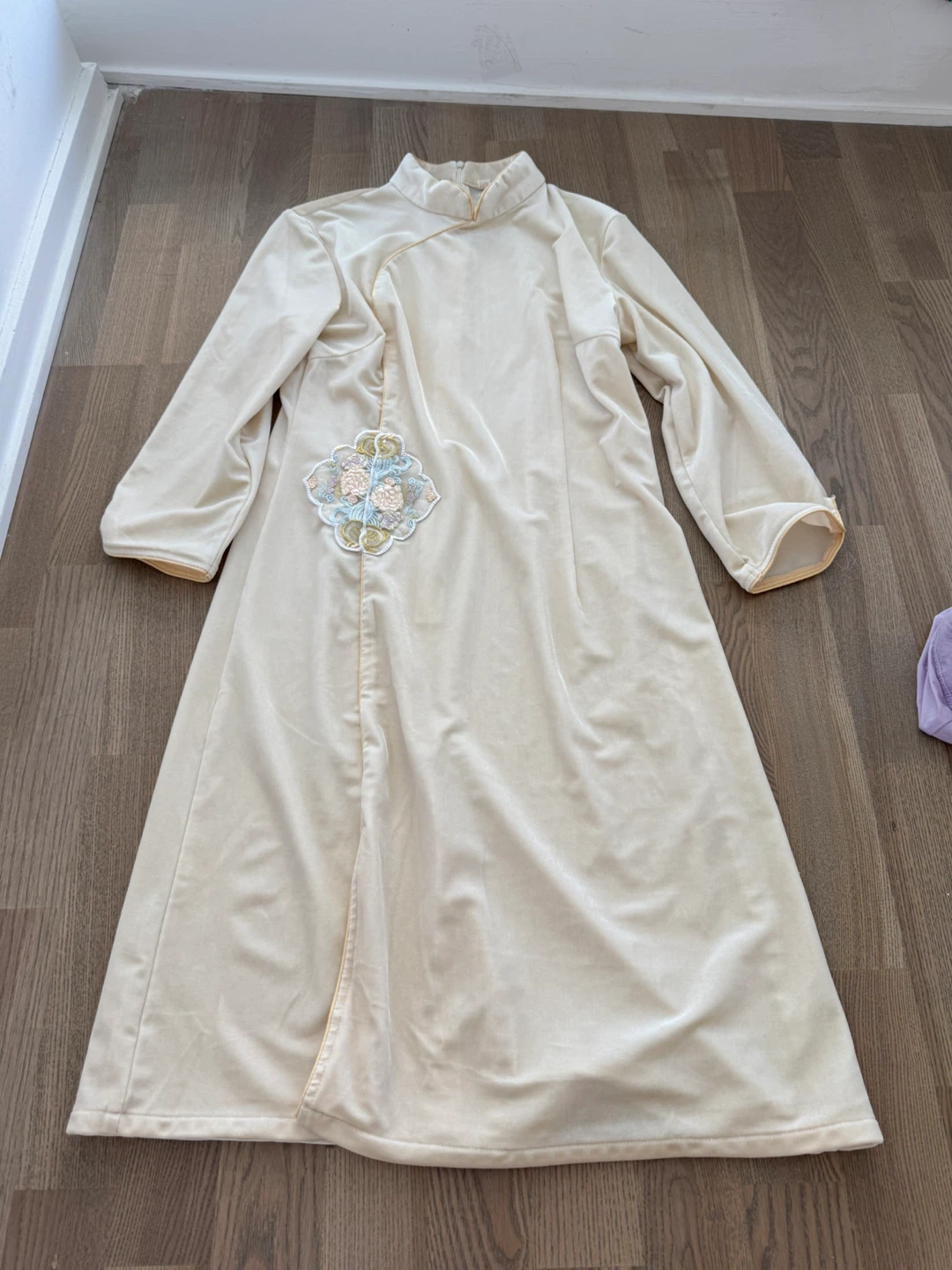 Cream velvet Qipao dress