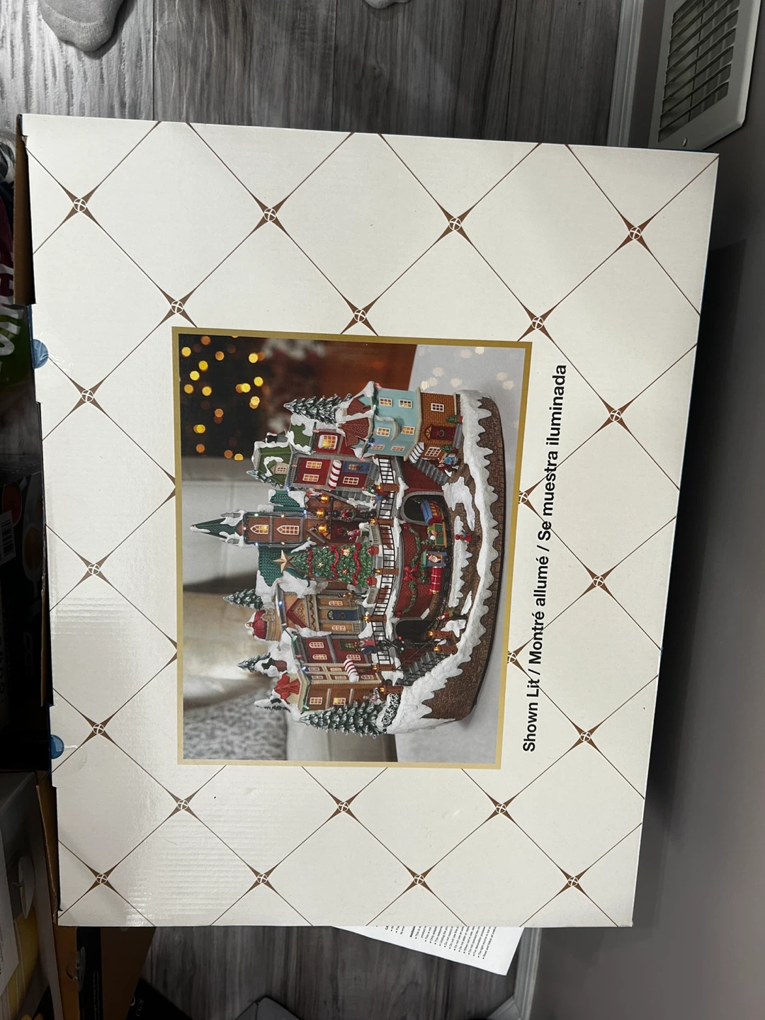 Animated Christmas Village with Music - photo 2