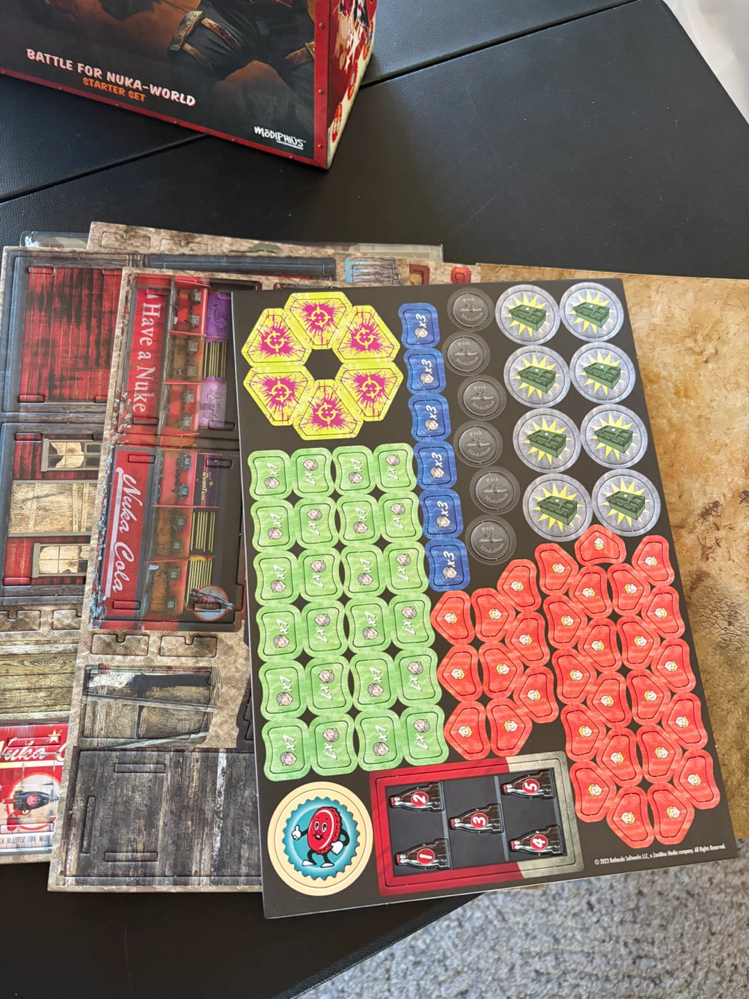Fallout Factions Battle for Nuka-World Board Game New - photo 2