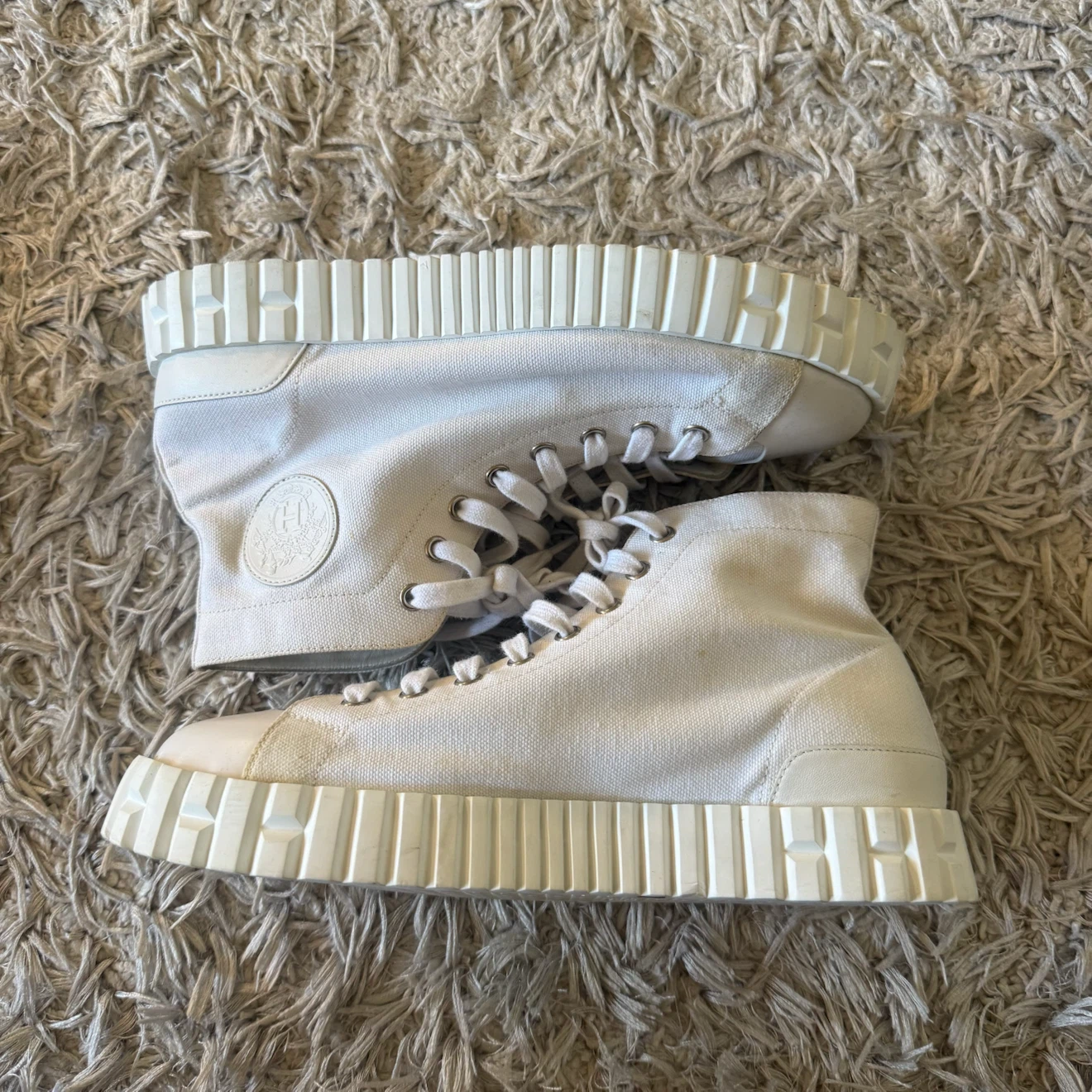 Hermès high-top sneakers in white size 39.5 - photo 2