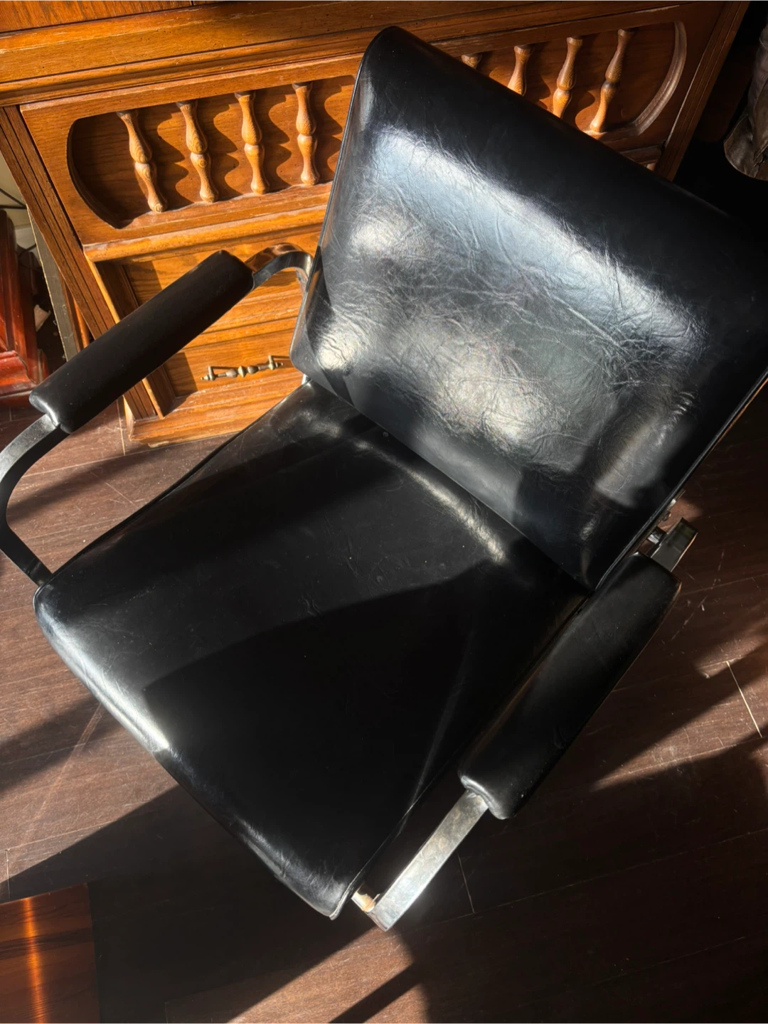 Vintage Mid-Century Modern Chrome and Black Vinyl Lounge Chair - photo 2