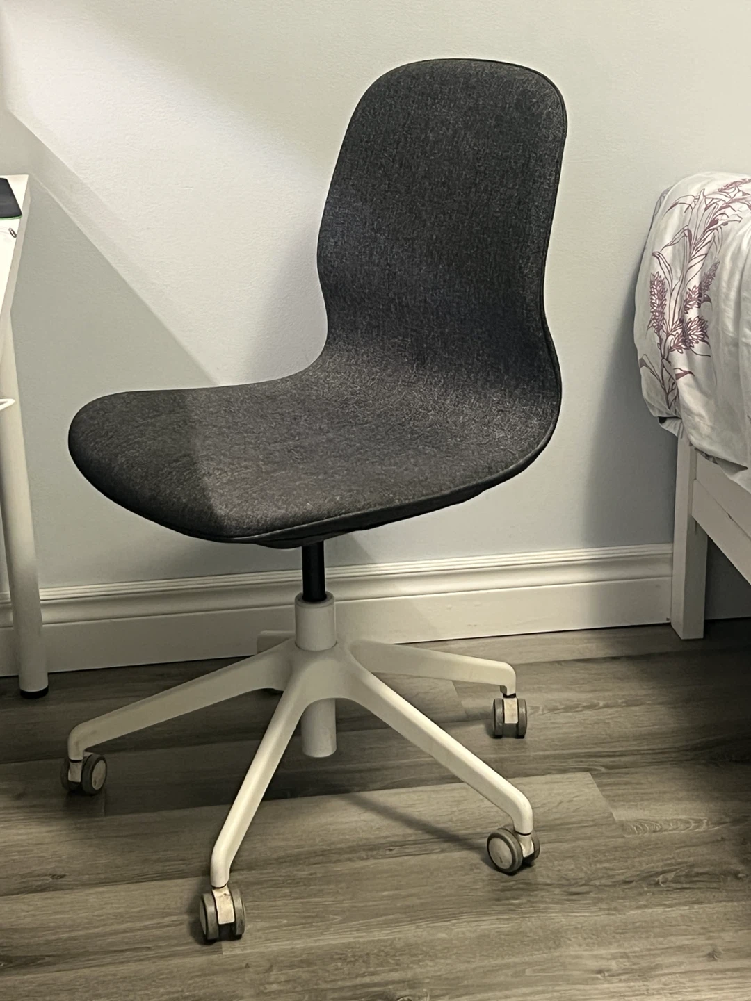 Moving Sale! IKEA White Desk &  Office Chair Set ($70 Bundle) - photo 4