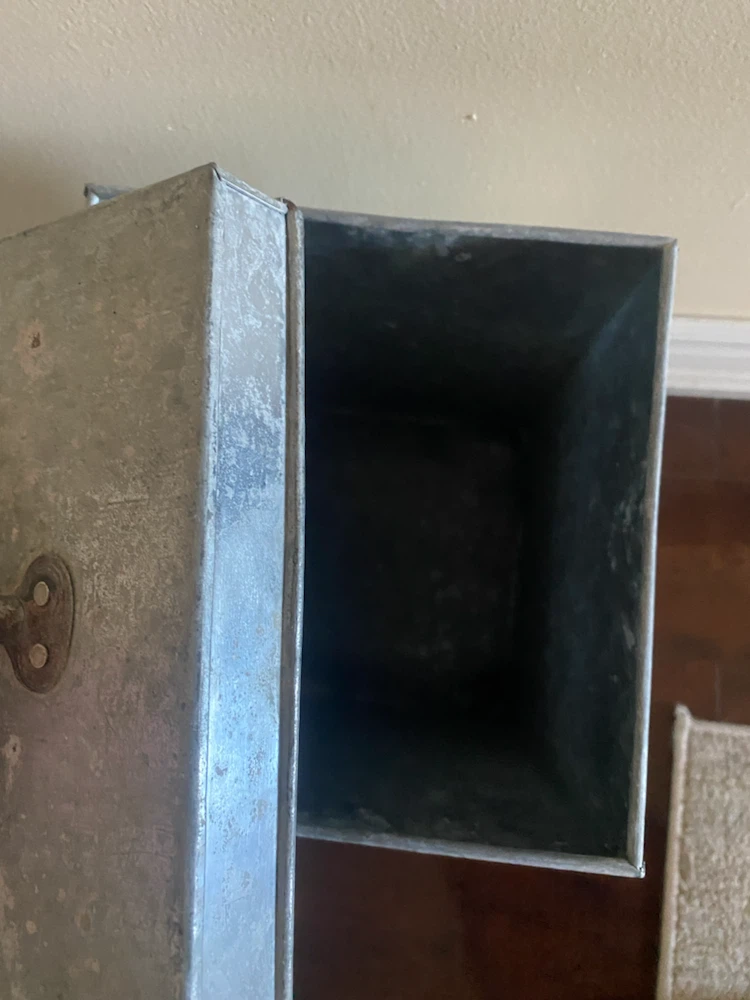 Galvanized Metal Dog Food Storage Bin - photo 2